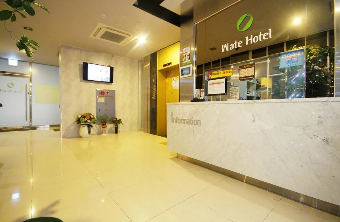 Wate Hotel