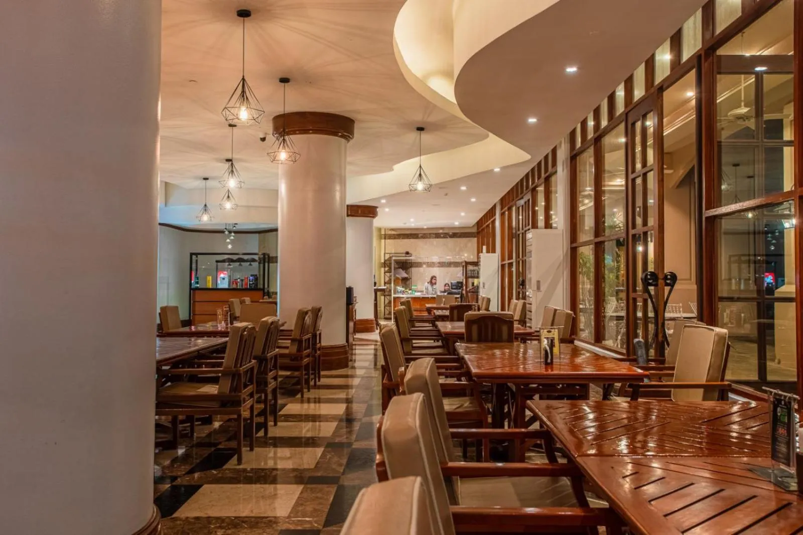 Restaurant/places to eat in The Subic Bay Yacht Club, Inc.