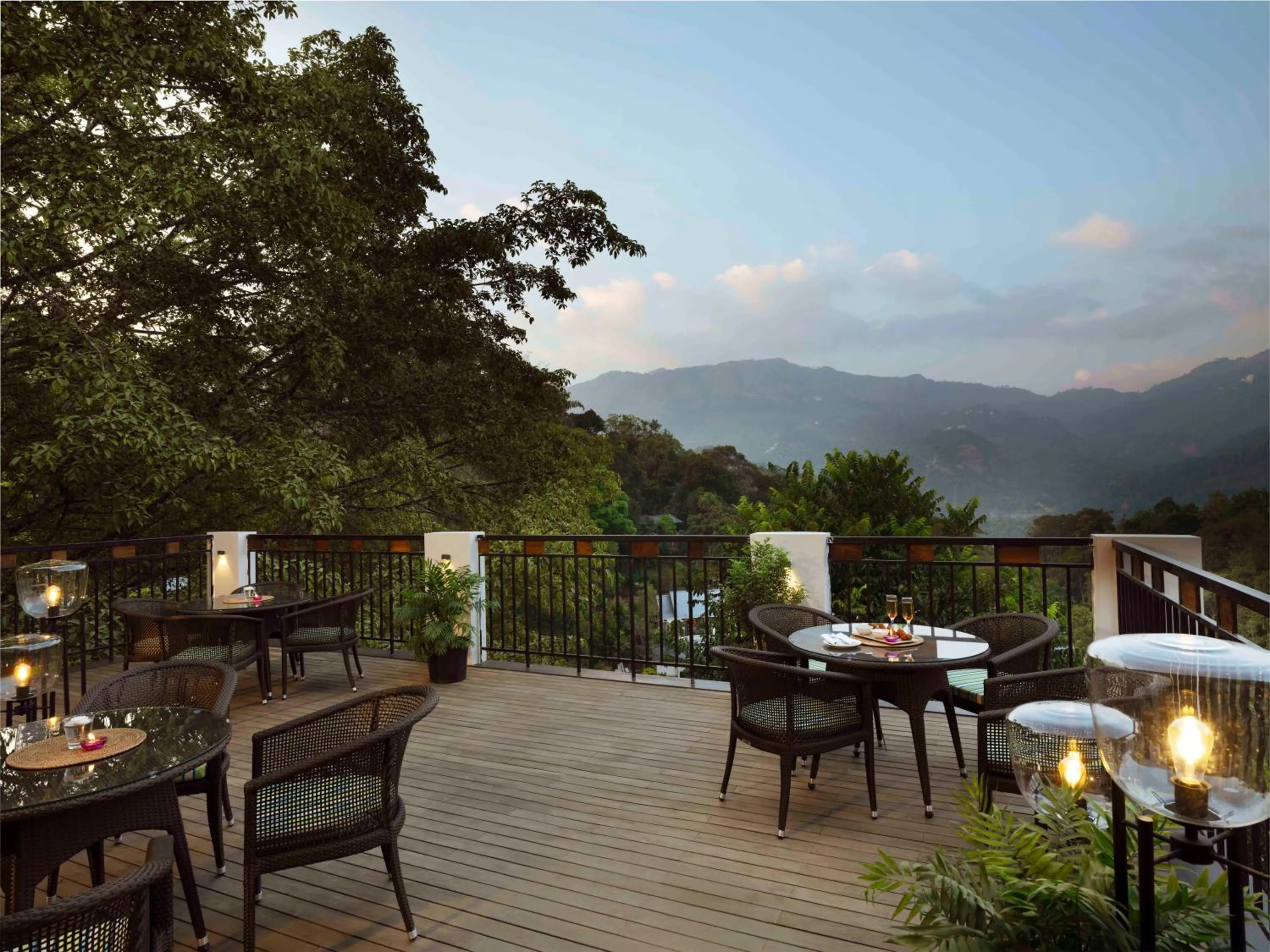 Restaurant/places to eat in Scenic, Munnar - IHCL SeleQtions