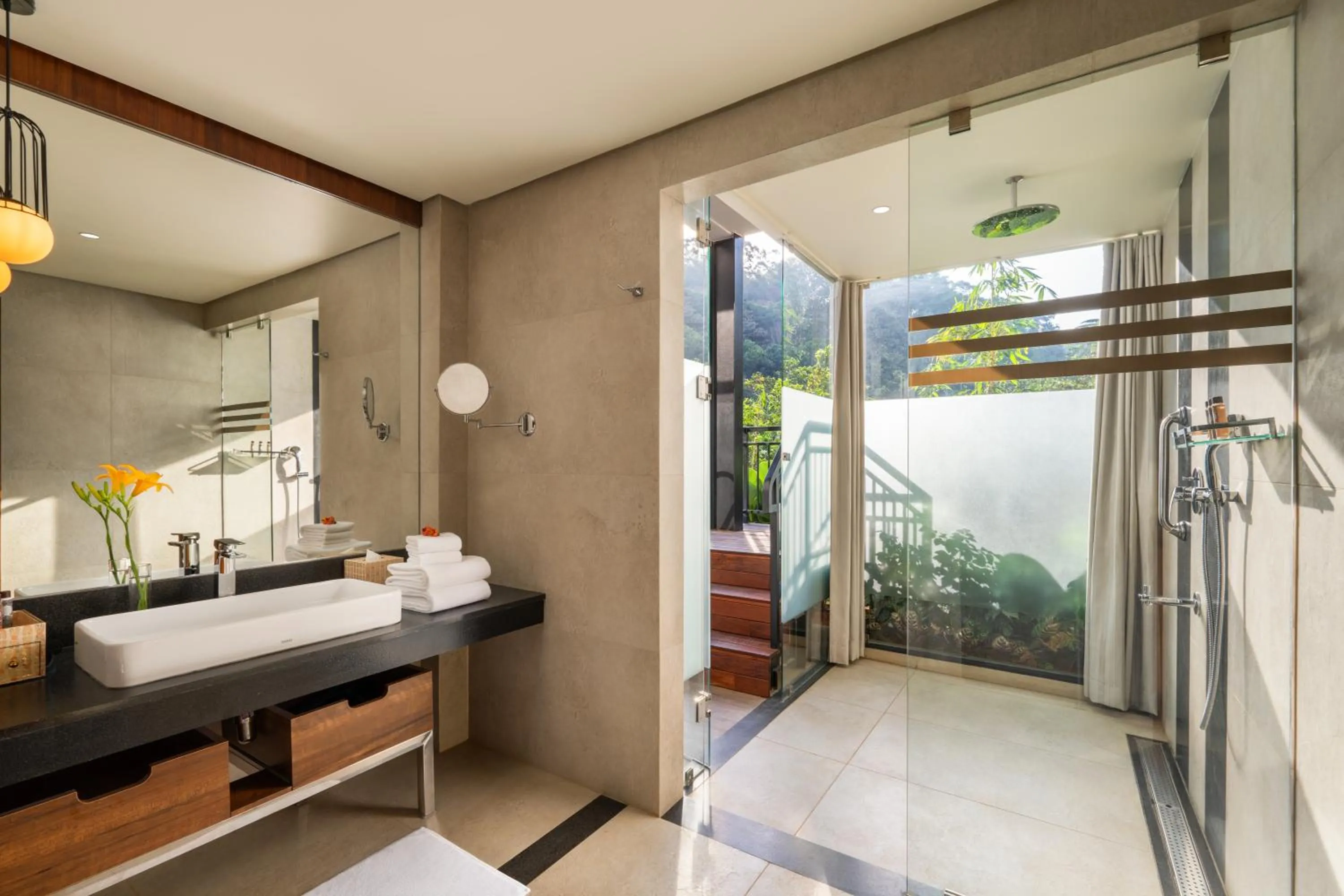 Bathroom in Scenic, Munnar - IHCL SeleQtions