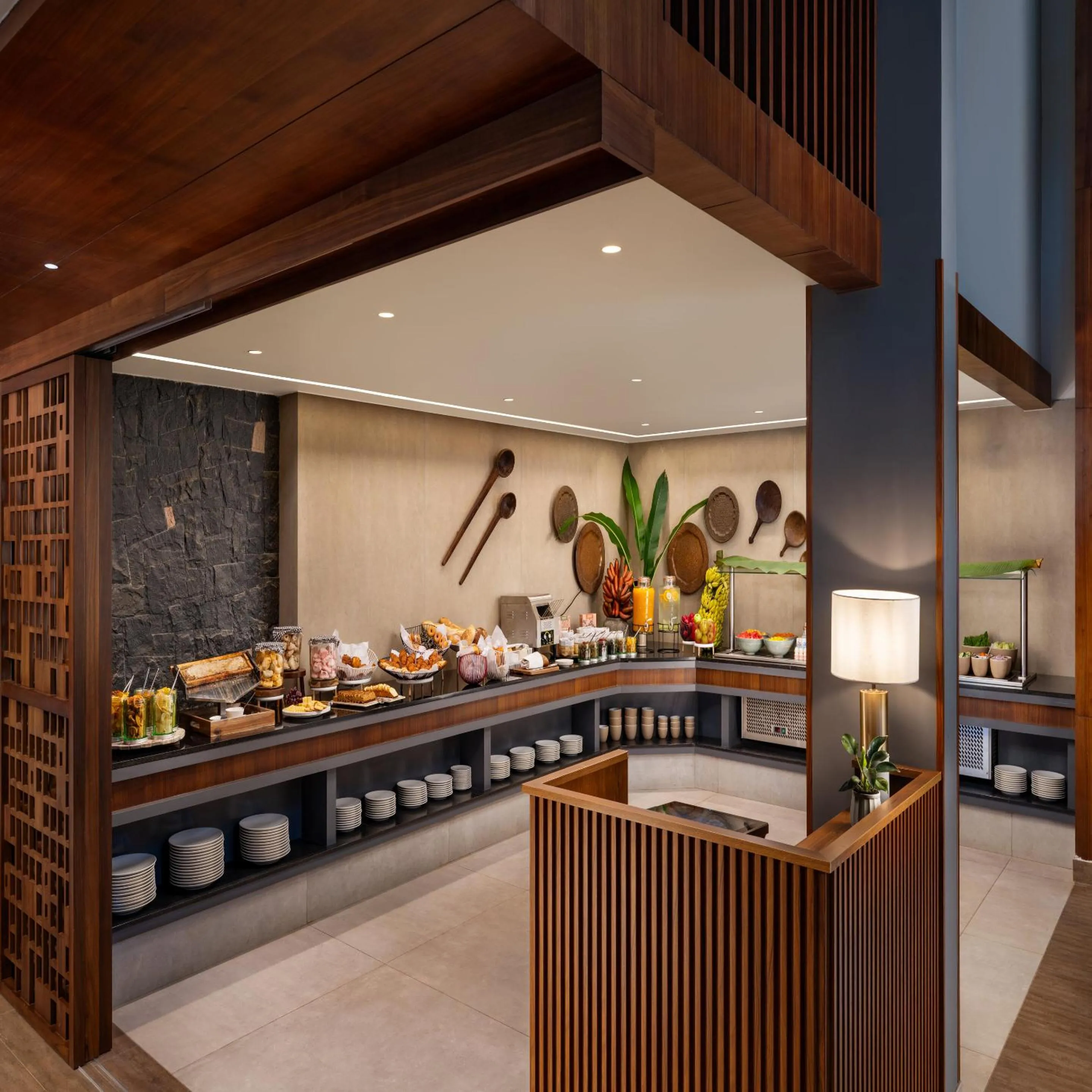 Food and drinks in Scenic, Munnar - IHCL SeleQtions