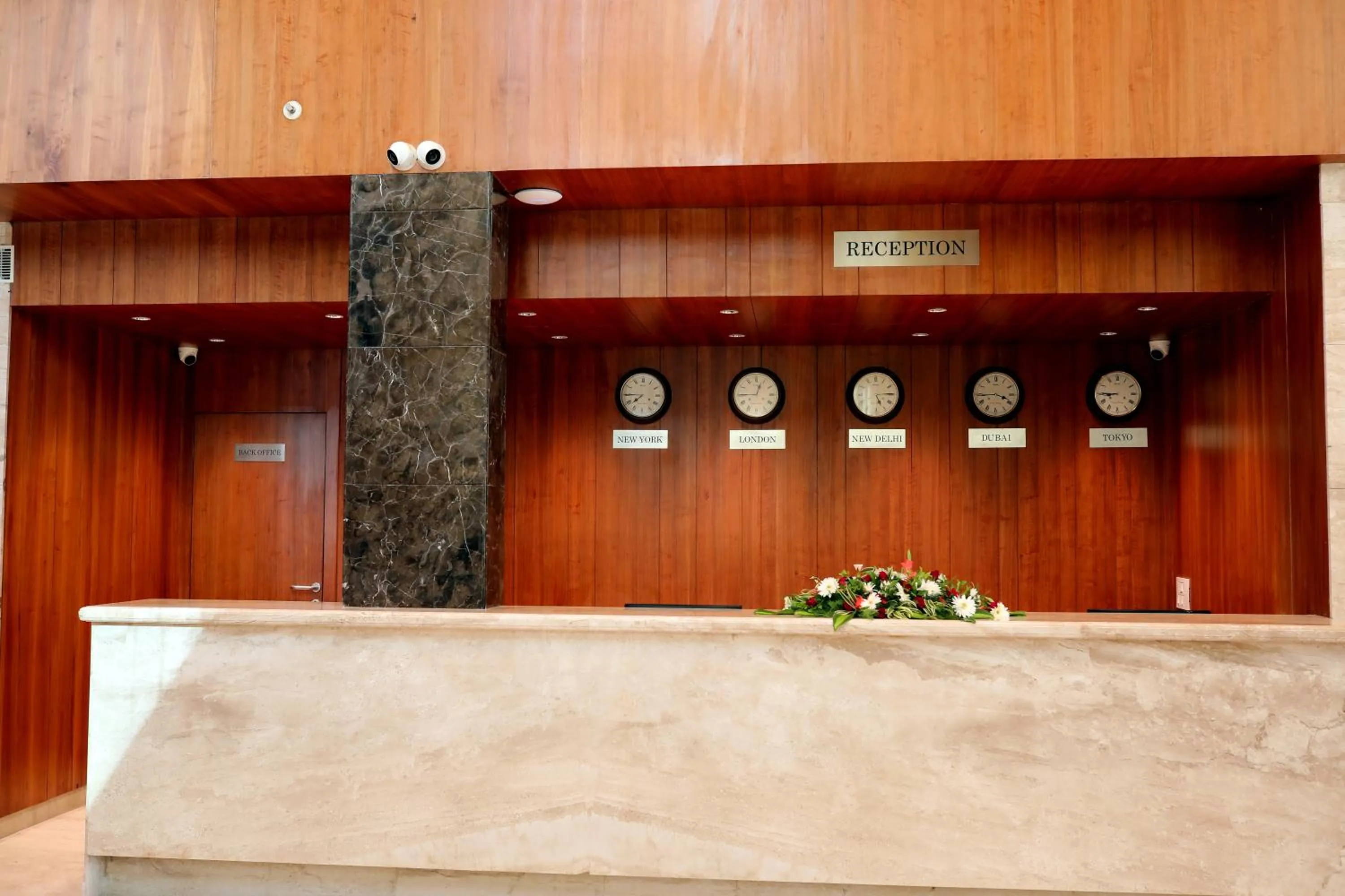 Lobby or reception in Icon Grand Hotel By Bhagini