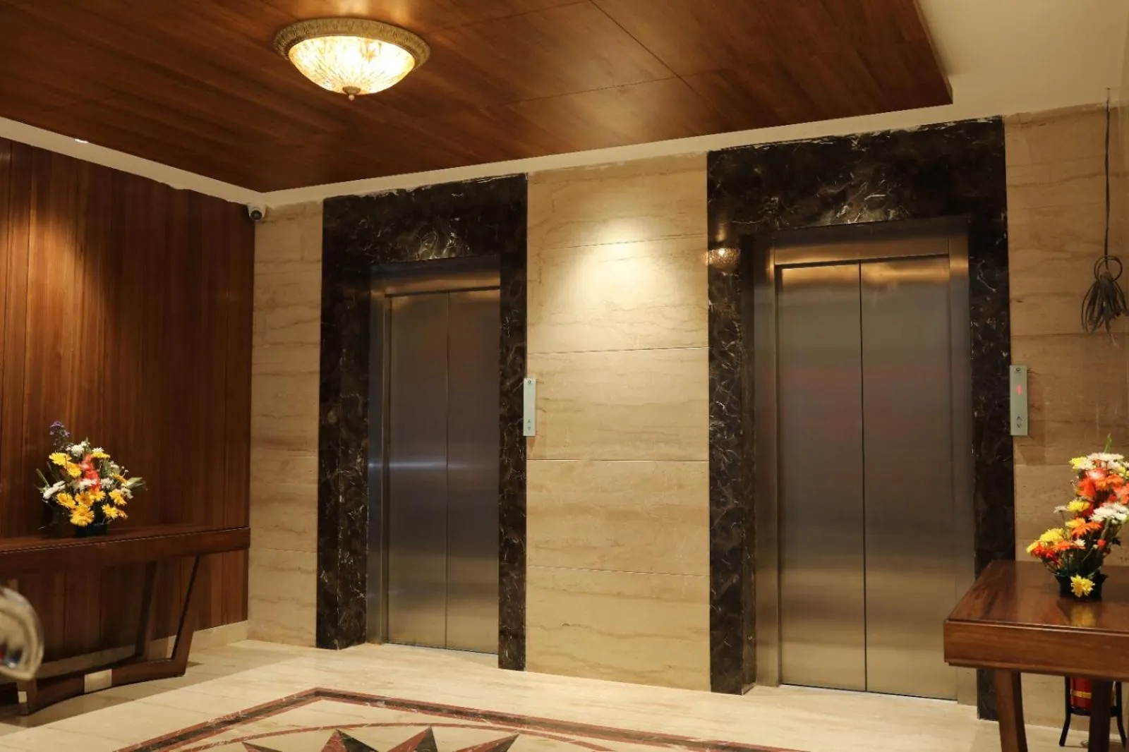elevator in Icon Grand Hotel By Bhagini