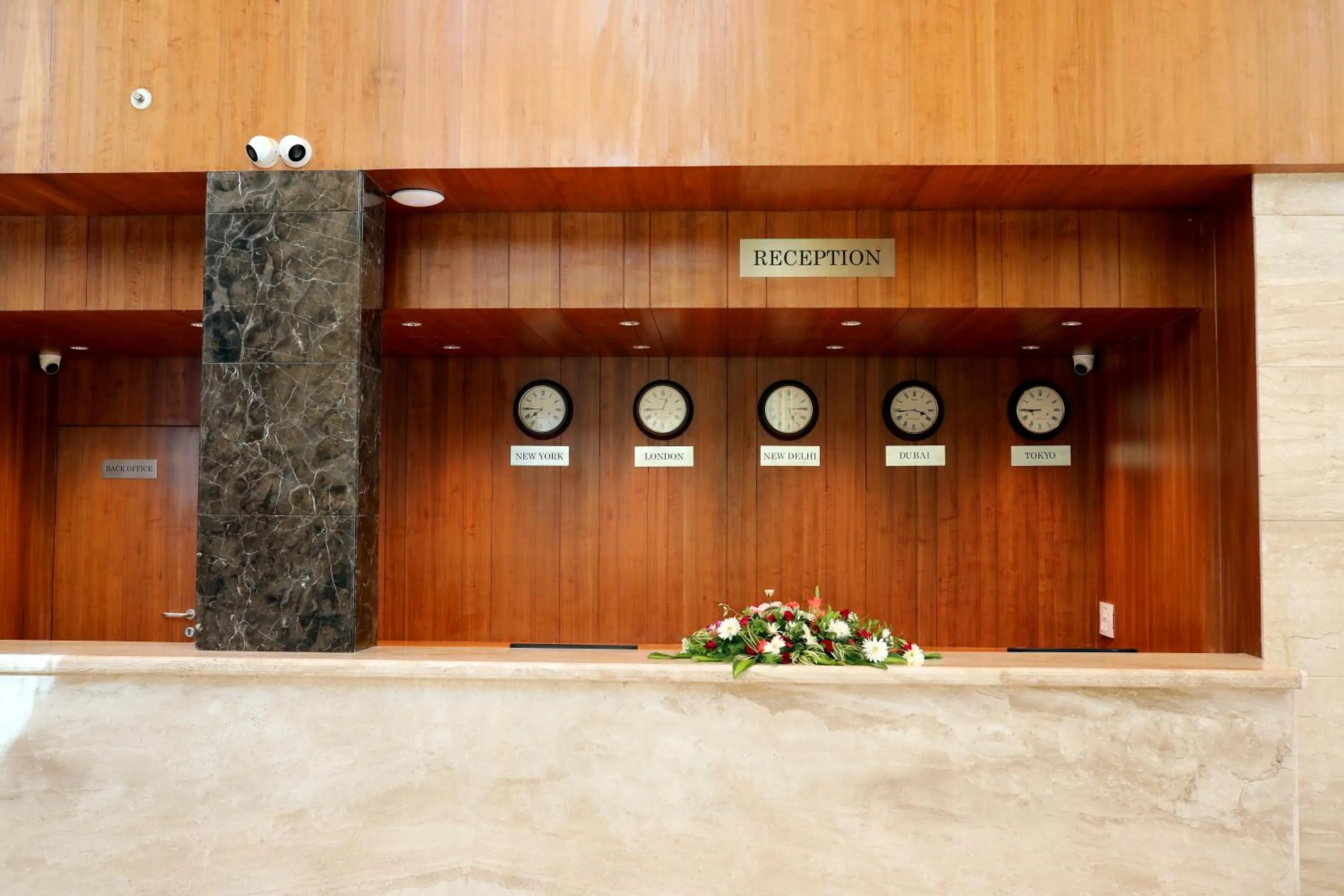 Lobby or reception in Icon Grand Hotel By Bhagini