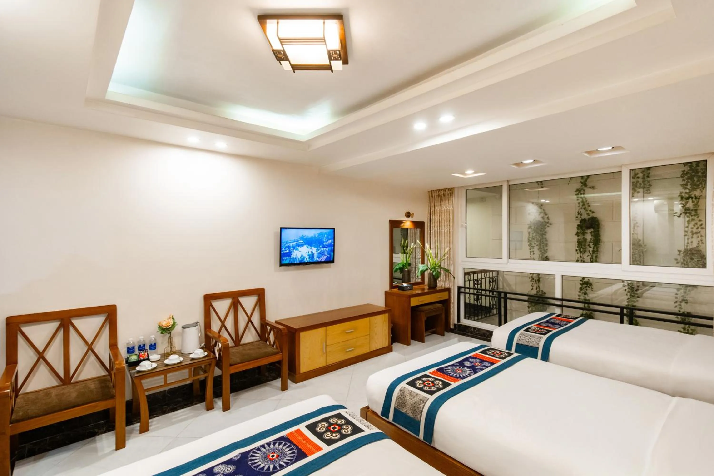 TV and multimedia, Bed in Sapa Paradise Hotel