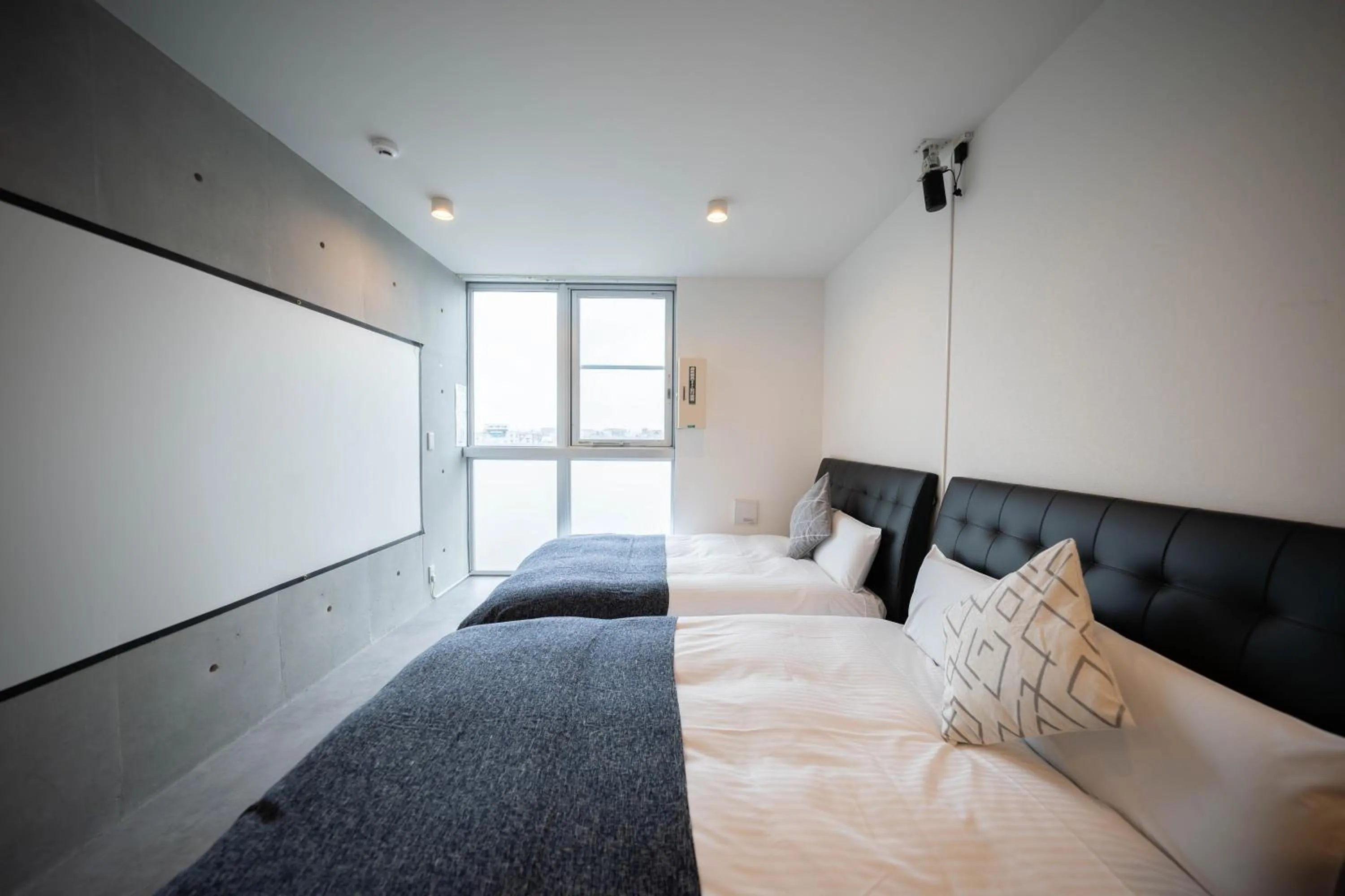 Bed in Minn Haneda Airport