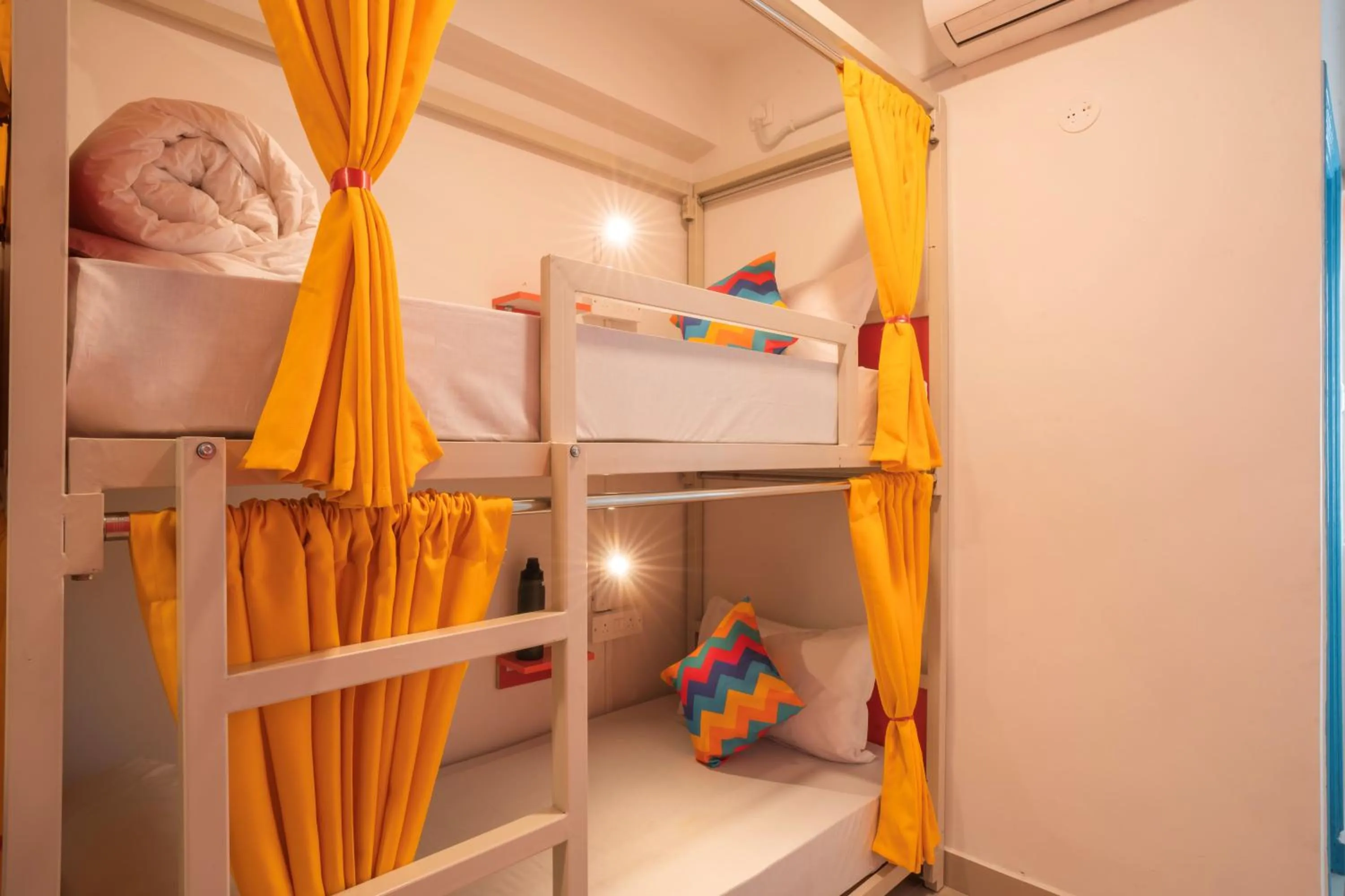 bunk bed, Bed in goSTOPS Bengaluru HSR, Silk Board