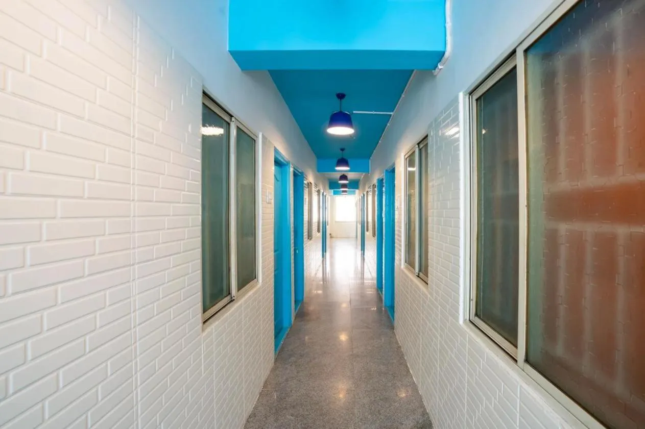 Property building in goSTOPS Bengaluru HSR, Silk Board