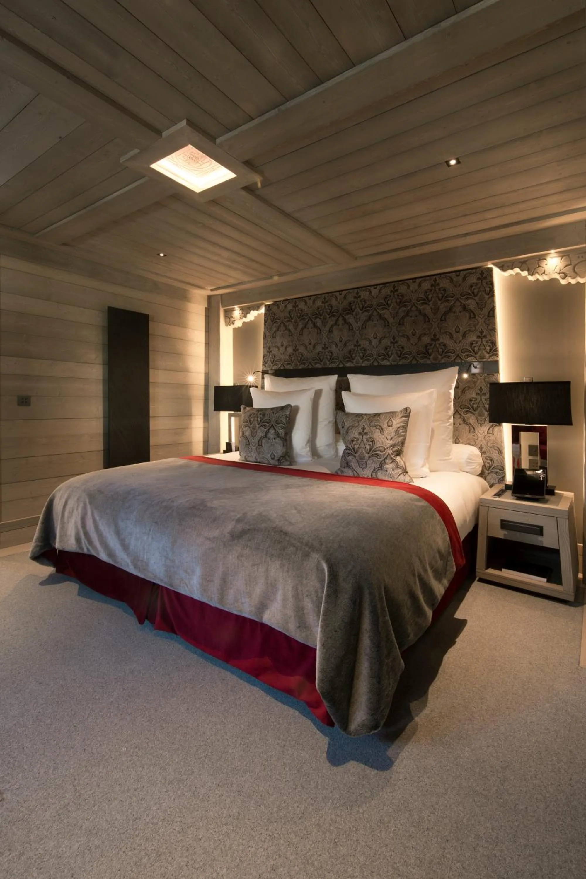 Bed in Hotel Le K2 Altitude