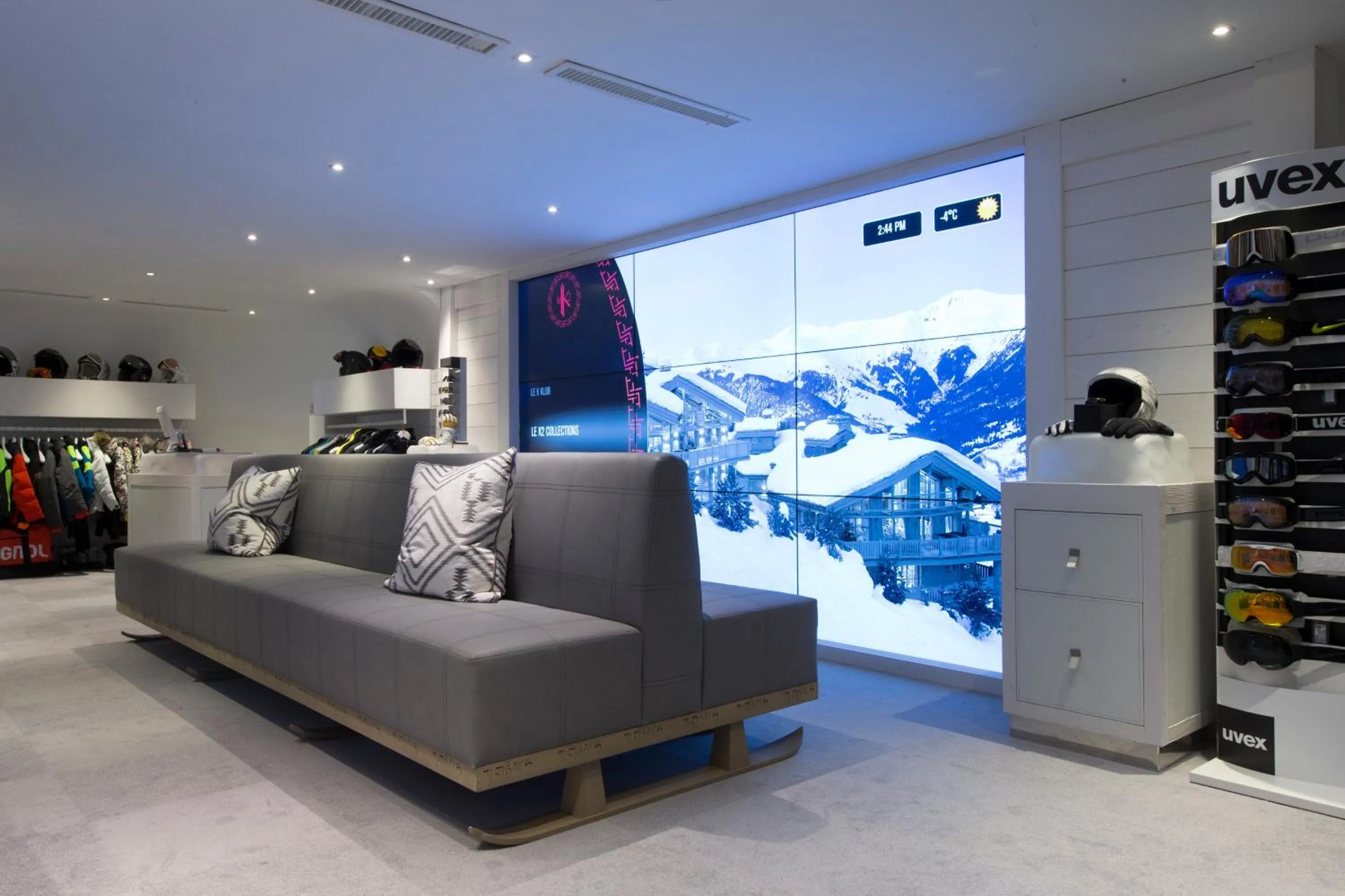 On-site shops in Hotel Le K2 Altitude