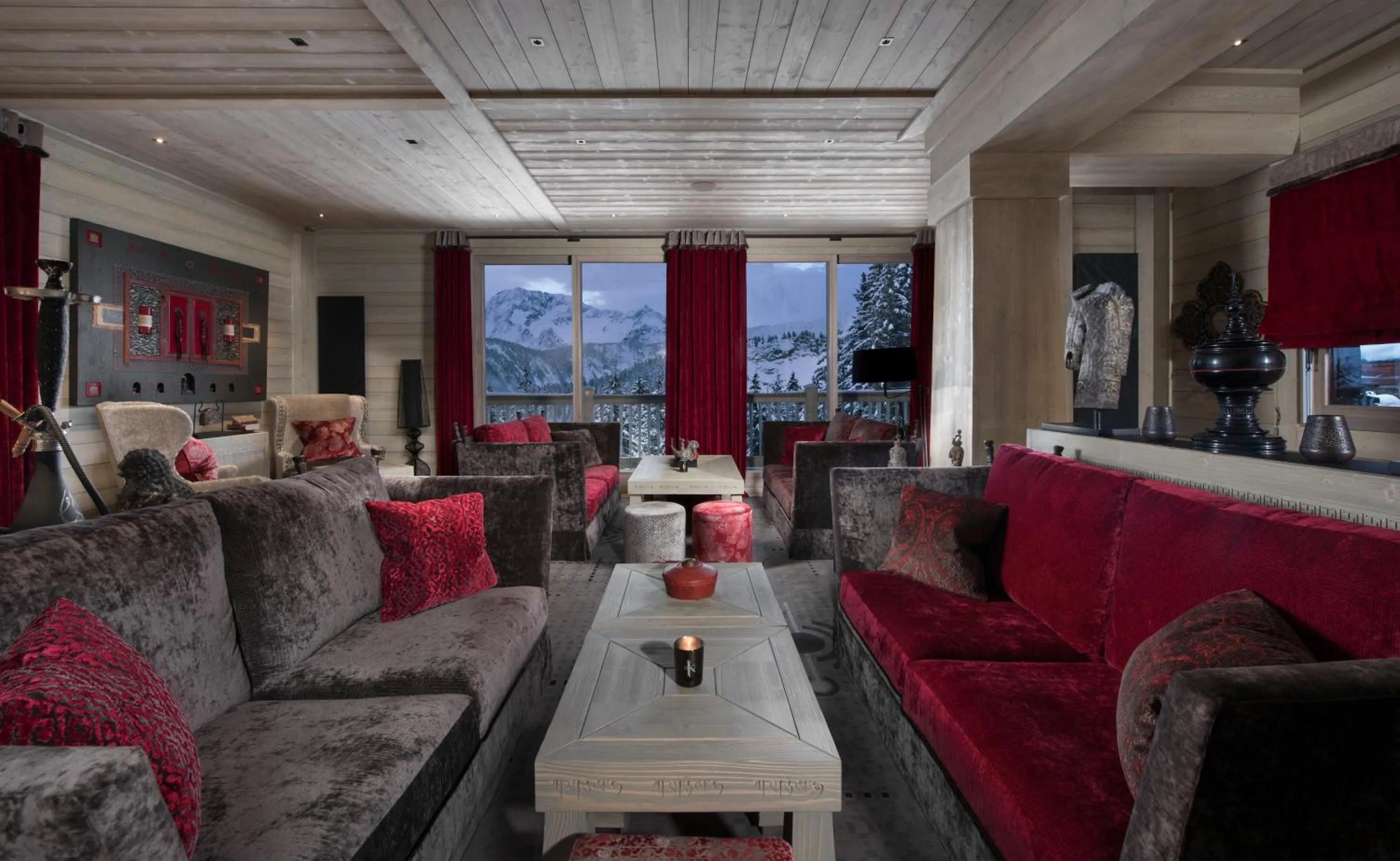 Lounge or bar in Hotel Le K2 Altitude