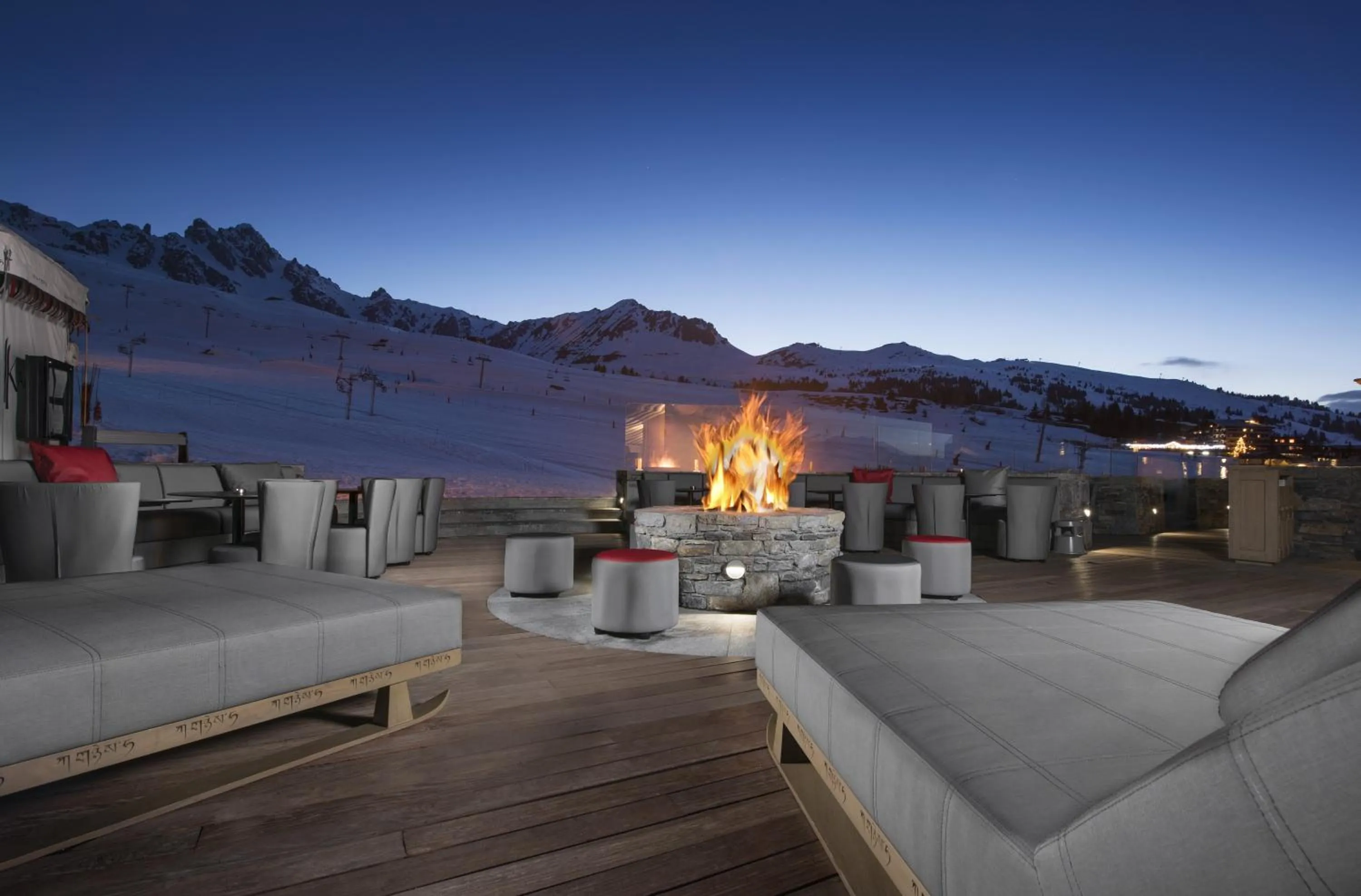 Restaurant/places to eat in Hotel Le K2 Altitude