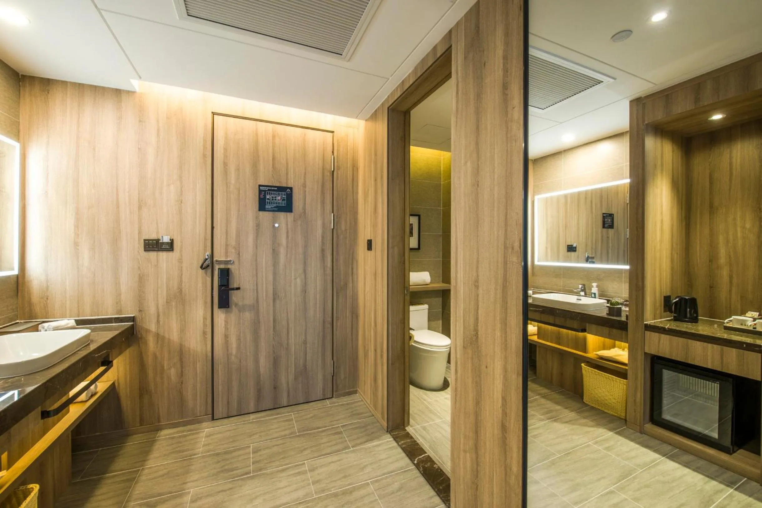 Atour Hotel Foshan Nanhai Qiandeng Lake Guicheng