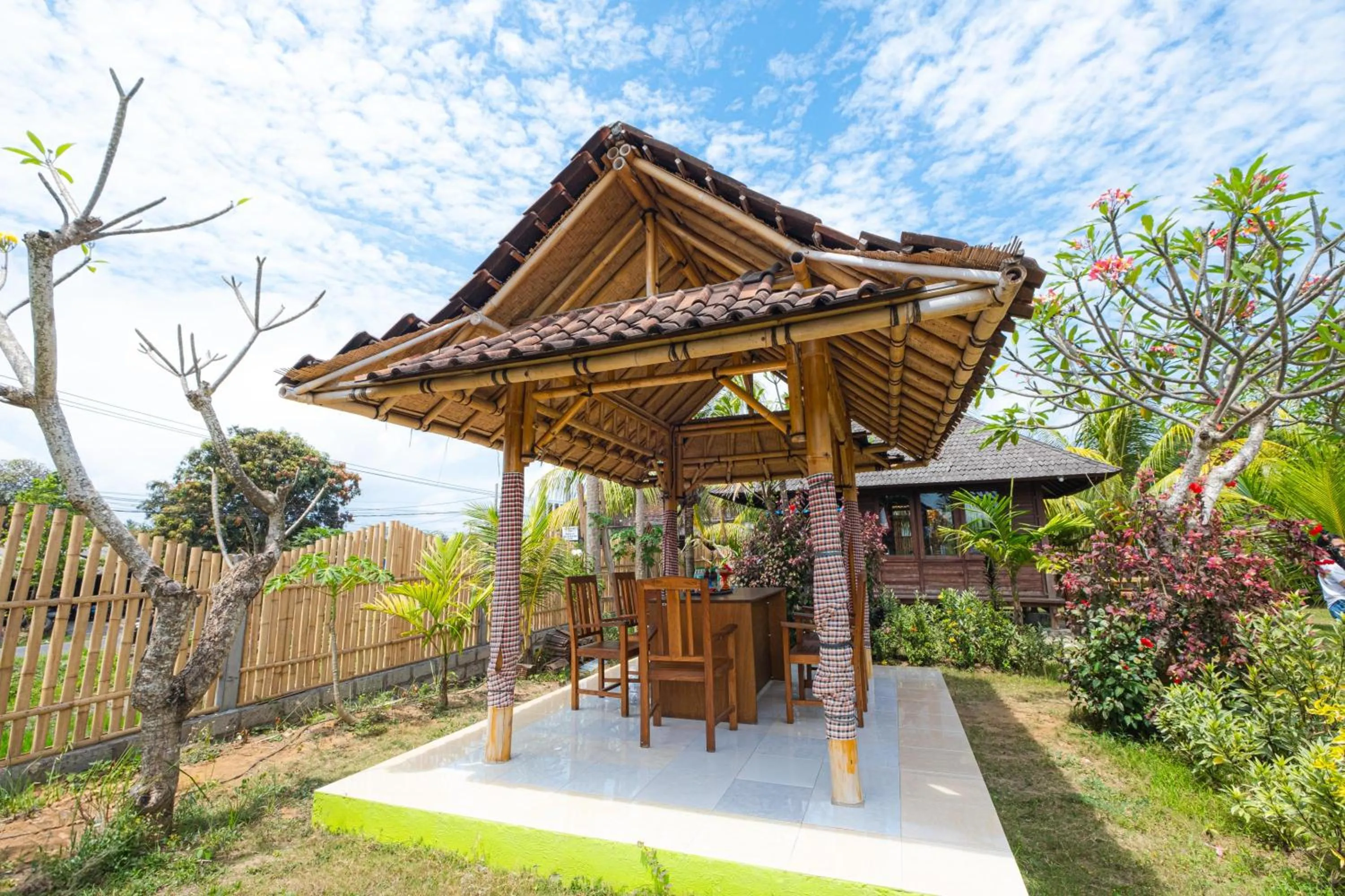 Property building in Sriwedari House Keramas