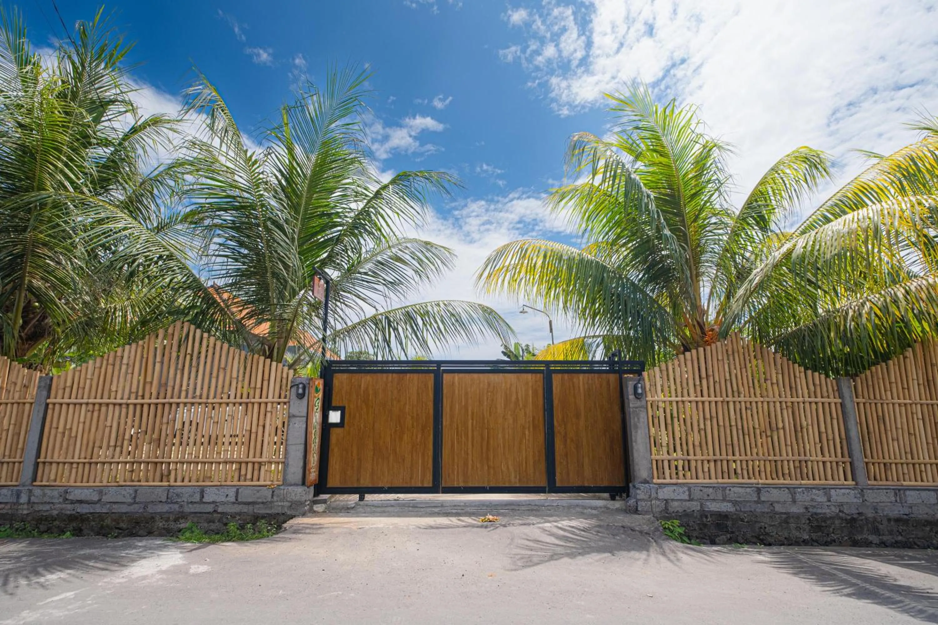 Property building in Sriwedari House Keramas