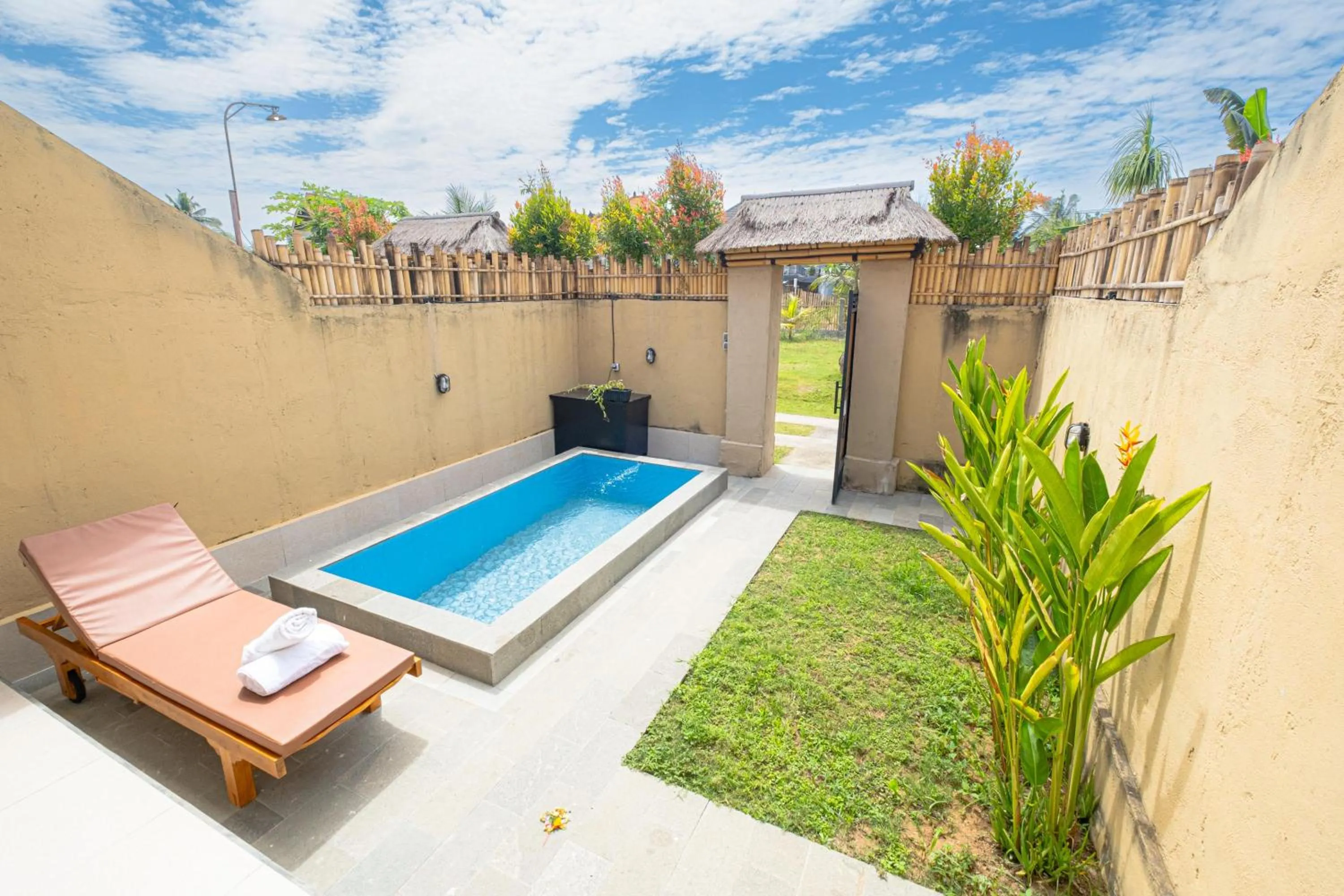 Swimming pool in Sriwedari House Keramas