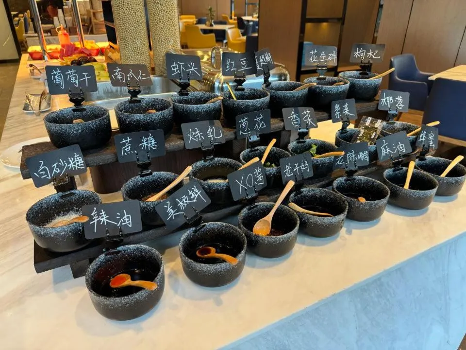 Breakfast in Atour Hotel Zhongshan North Station V-PARK Plaza