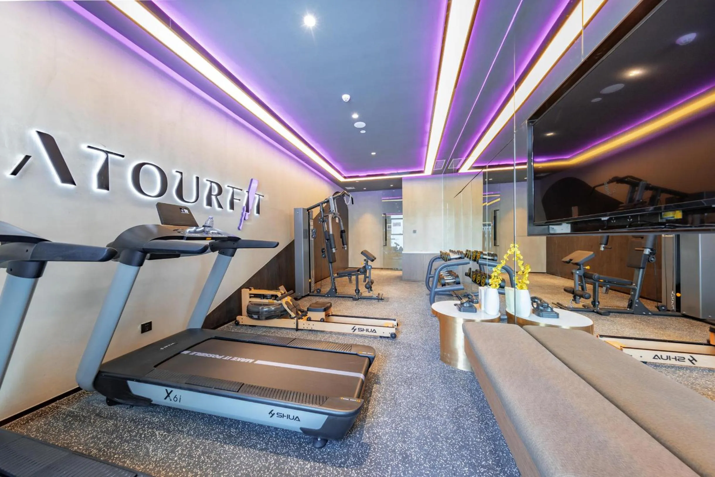 Fitness centre/facilities in Atour Hotel Zhongshan North Station V-PARK Plaza