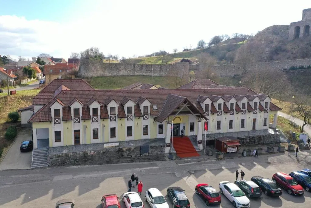 Hotel Hradna brana