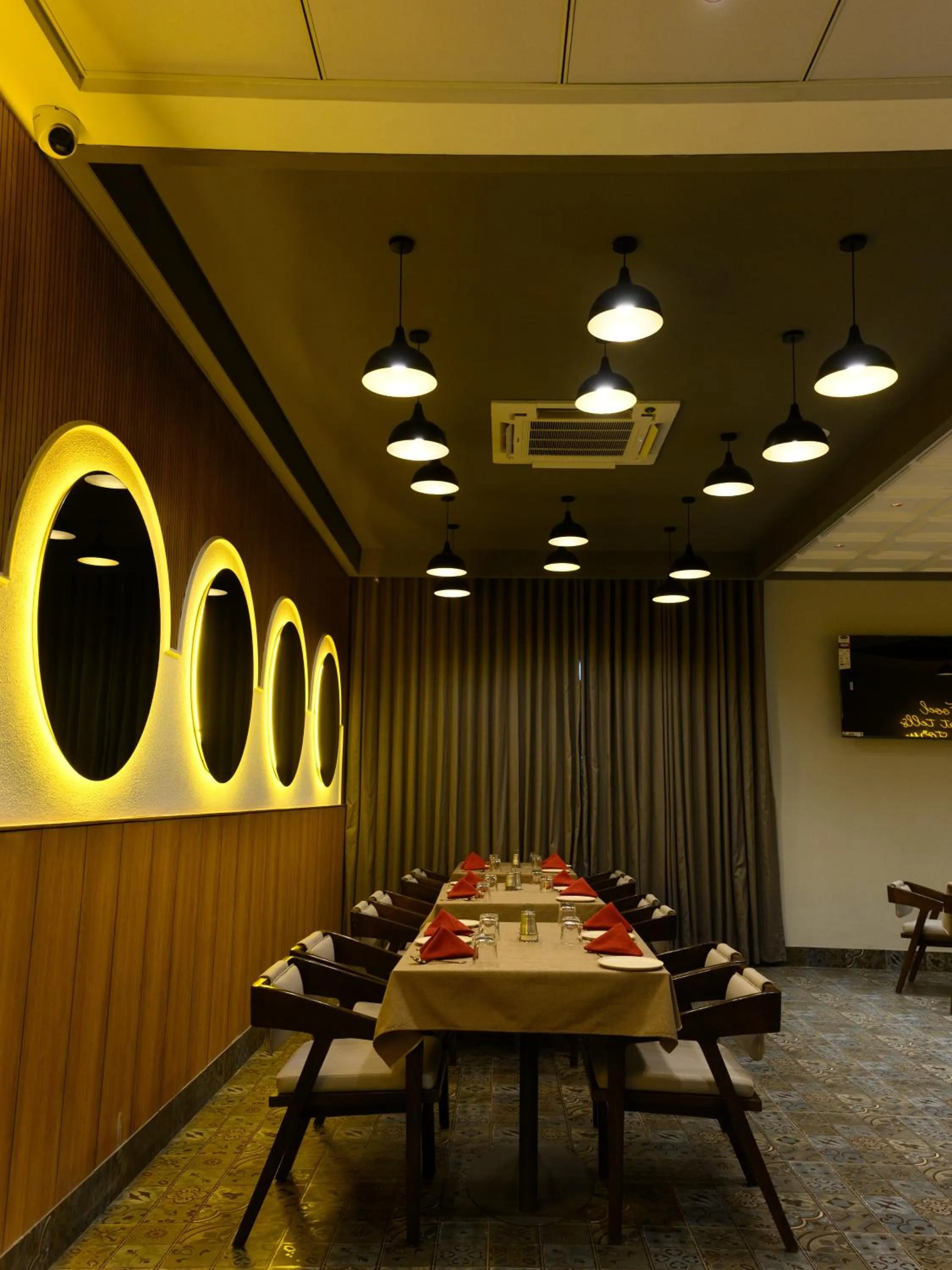 Restaurant/places to eat in Hotel Mivaante