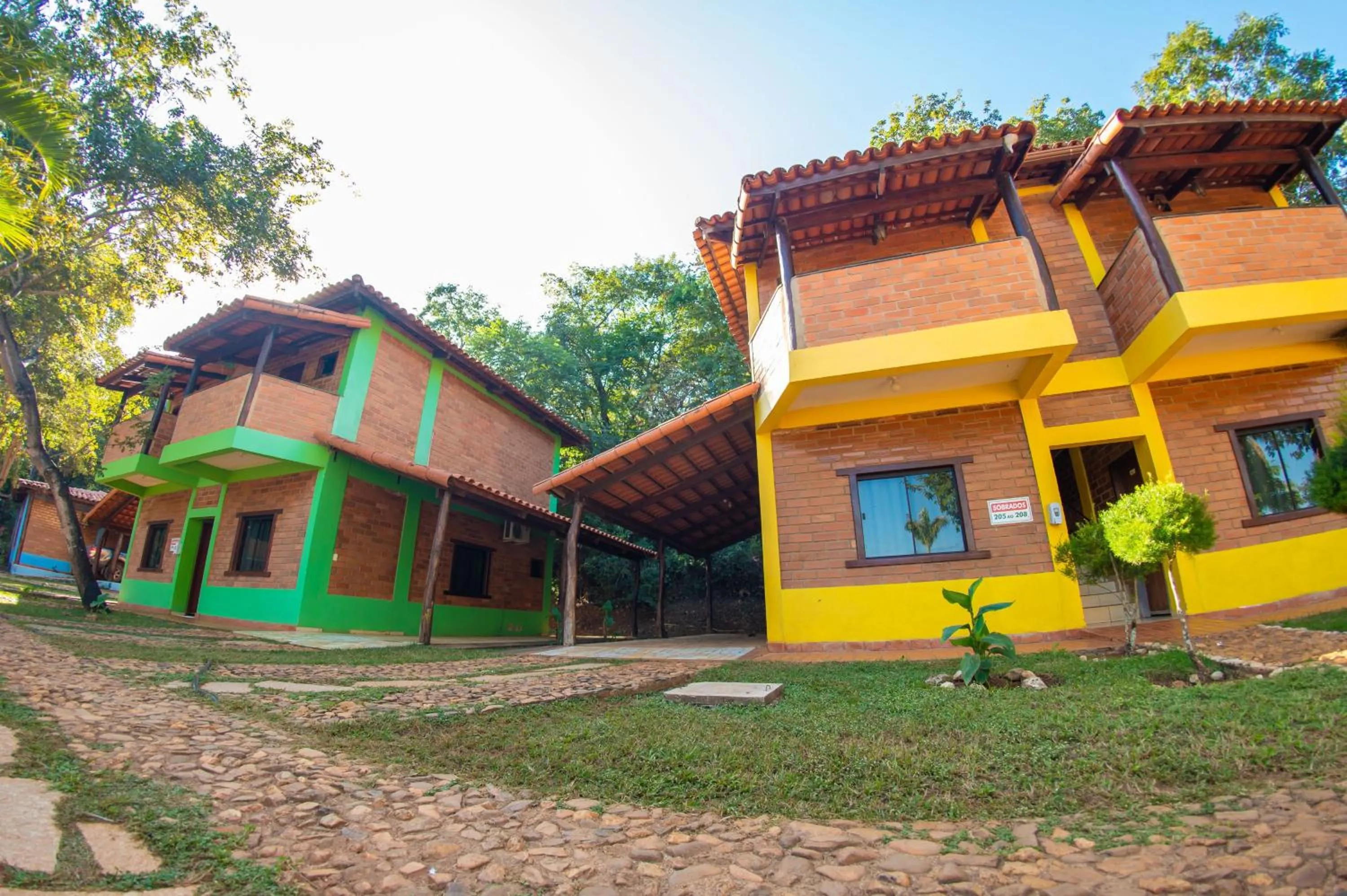 Property building in IPÊ Florido Parque Hotel