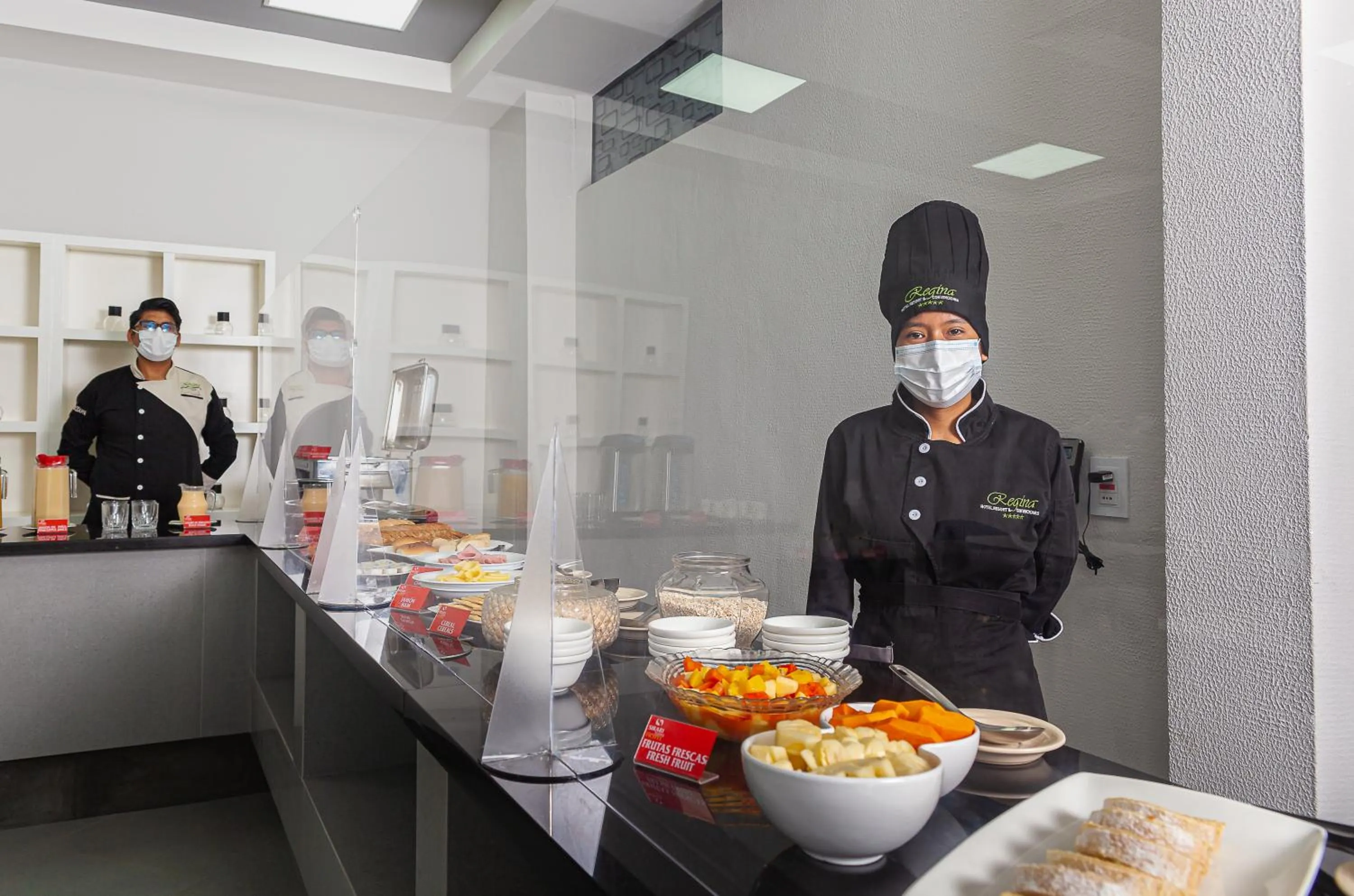 Buffet breakfast in Hotel Sirari By Regina