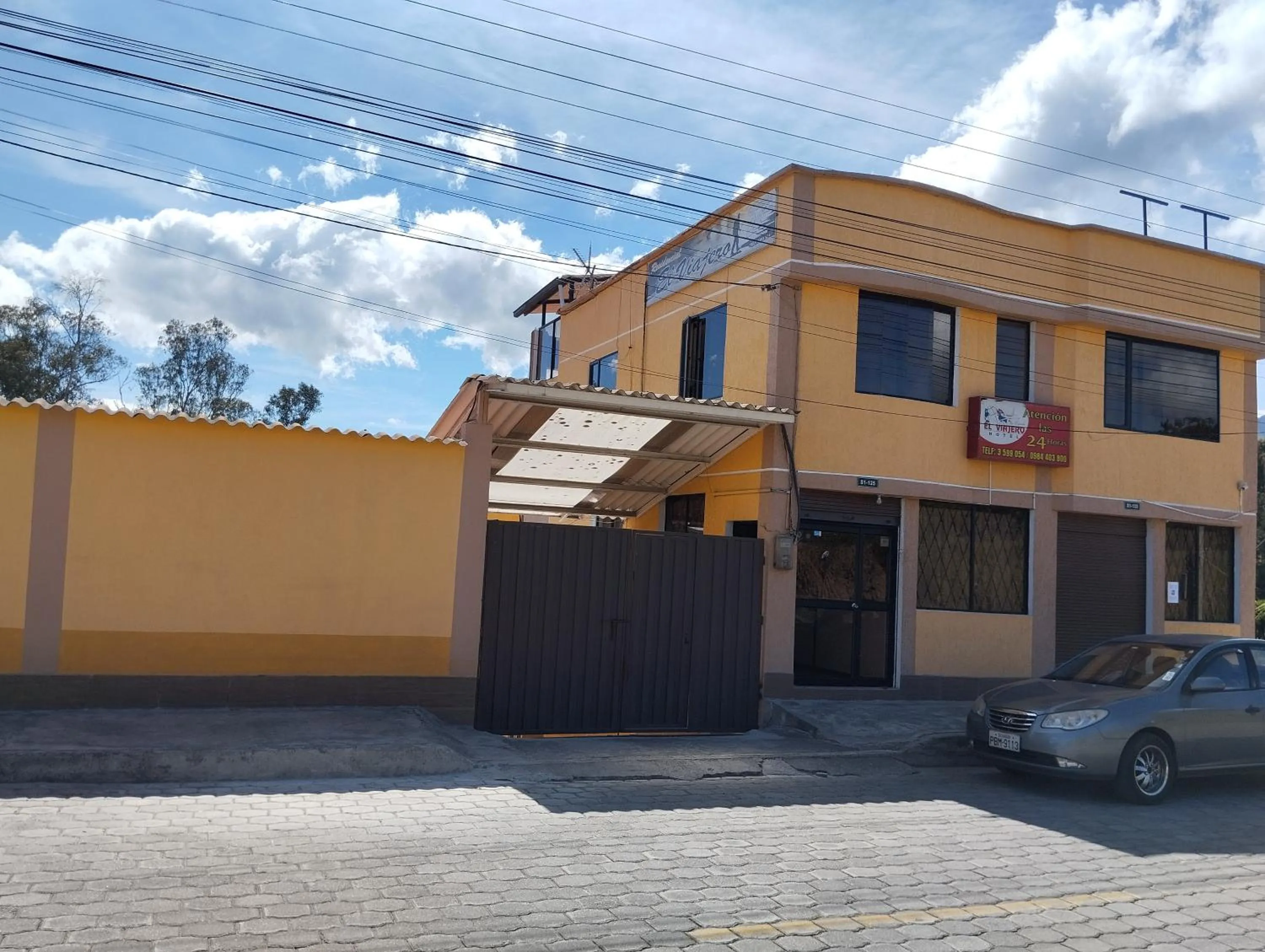 Property building in Hotel Residencial El Viajero