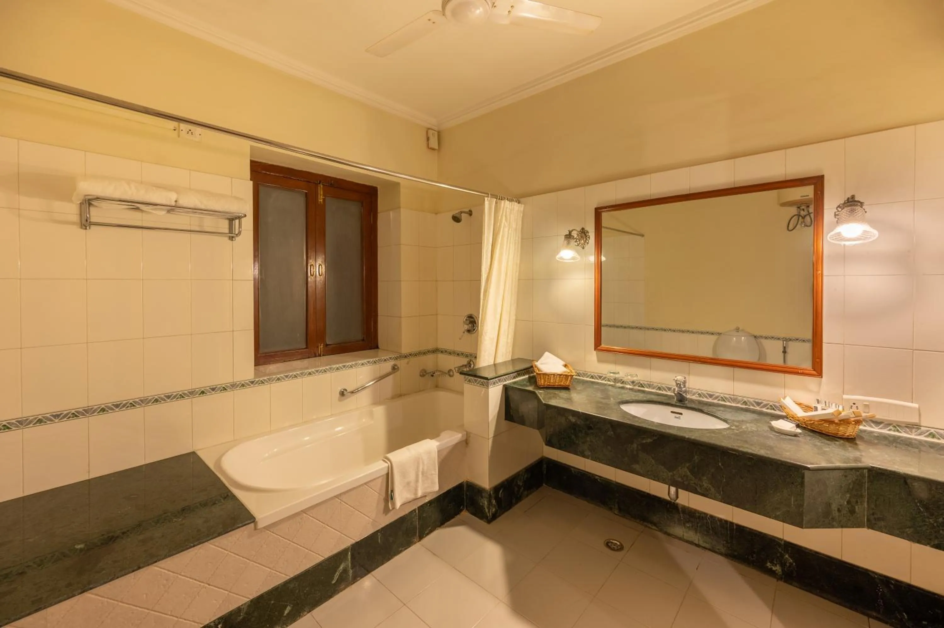 Bathroom in Umed Bhawan Palace, Kotah