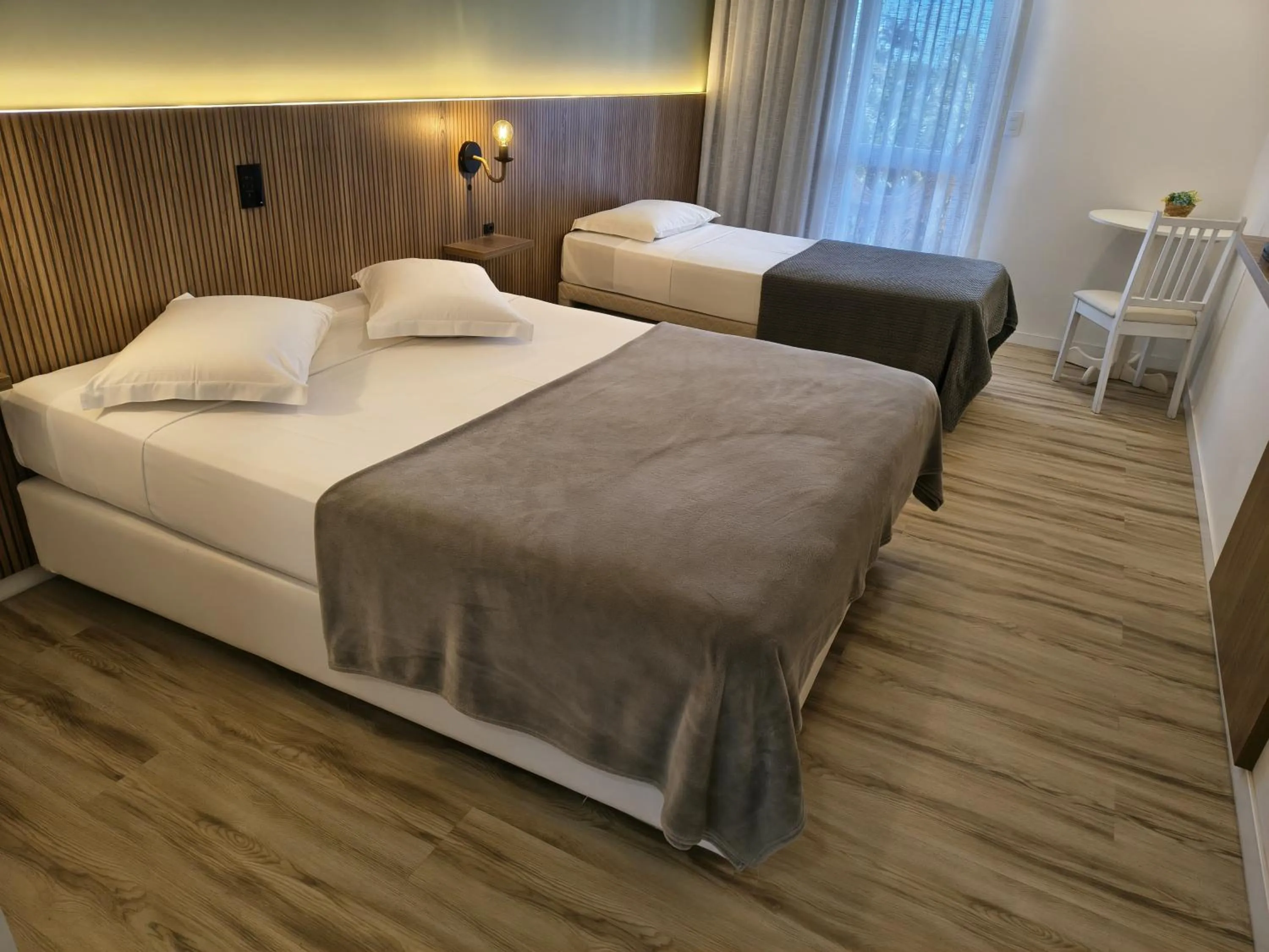 Bedroom in Hotel Porto de Paz - Shantiniketan