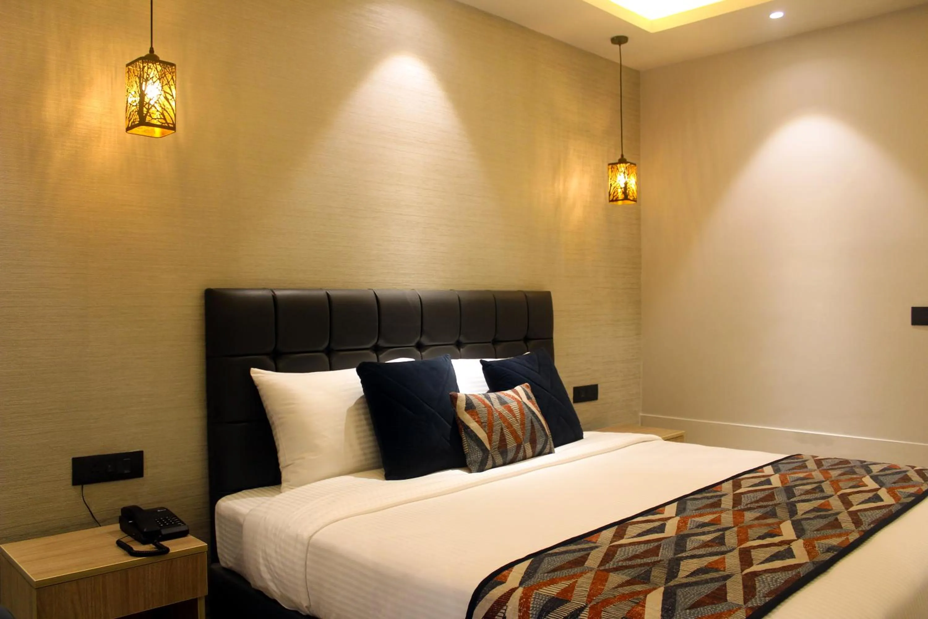 Bed in Ahuja Residency Mayfield Garden