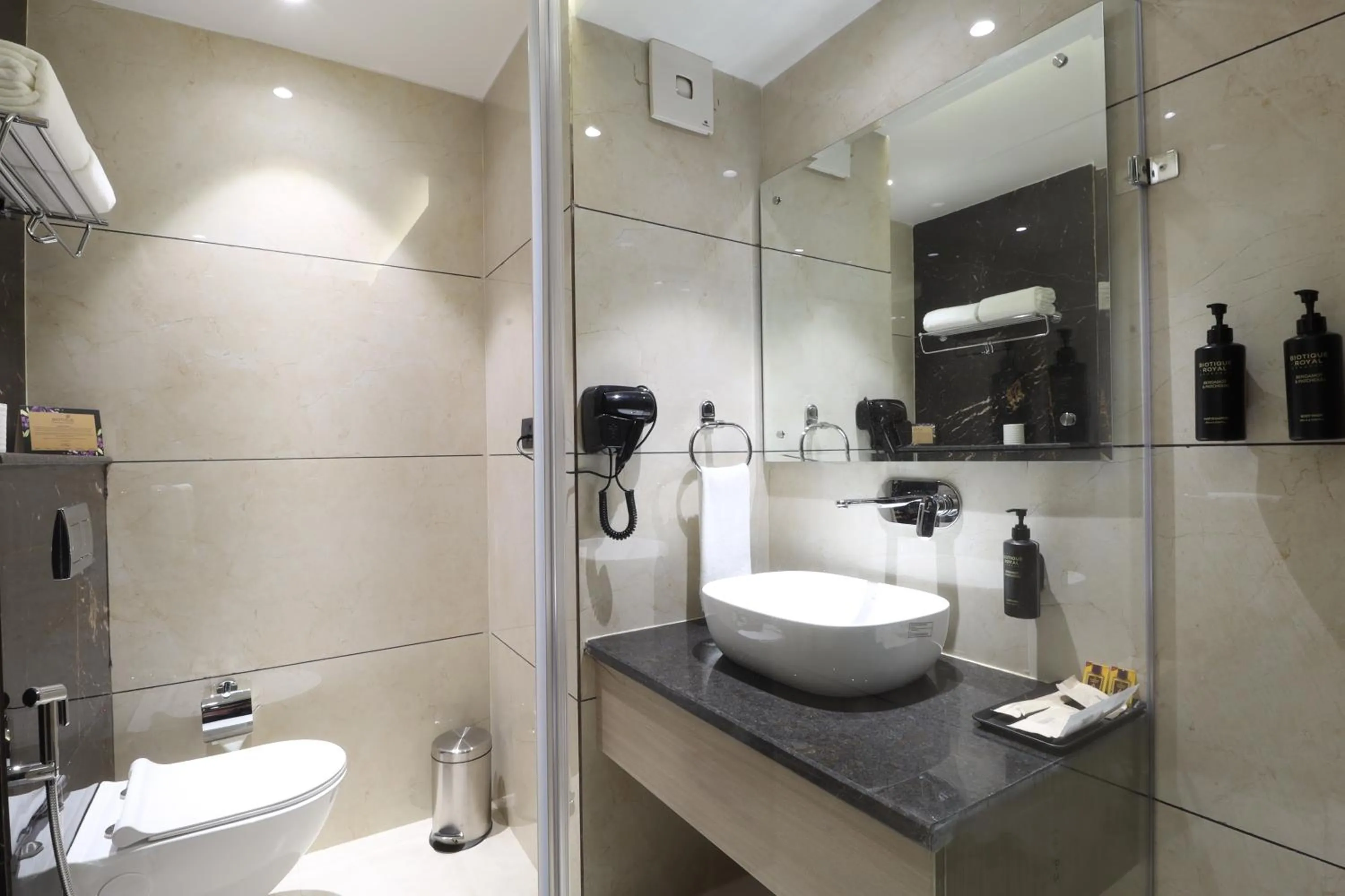 Steam room in Ahuja Residency Mayfield Garden