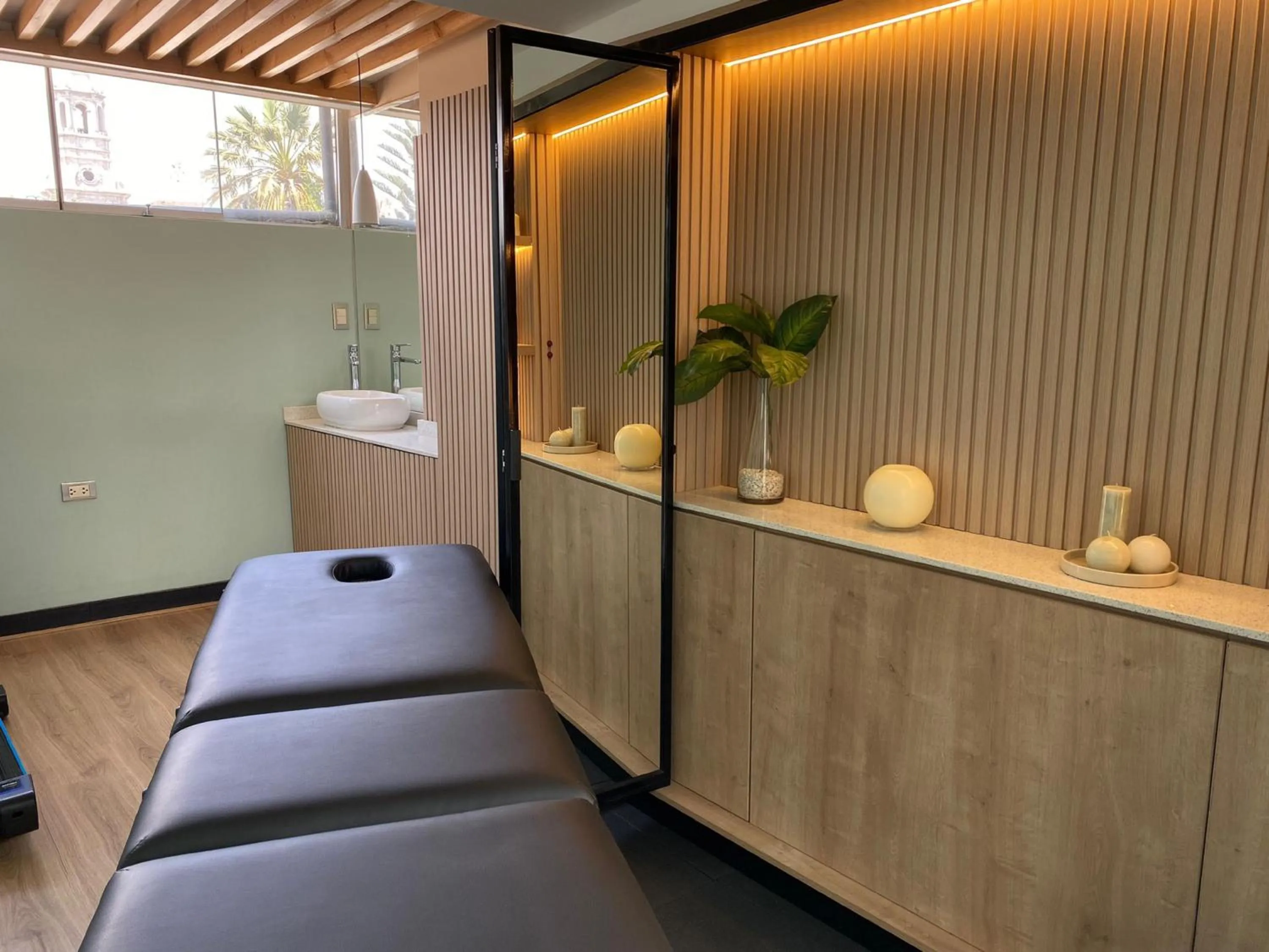 Massage in Katari Hotel at Plaza de Armas