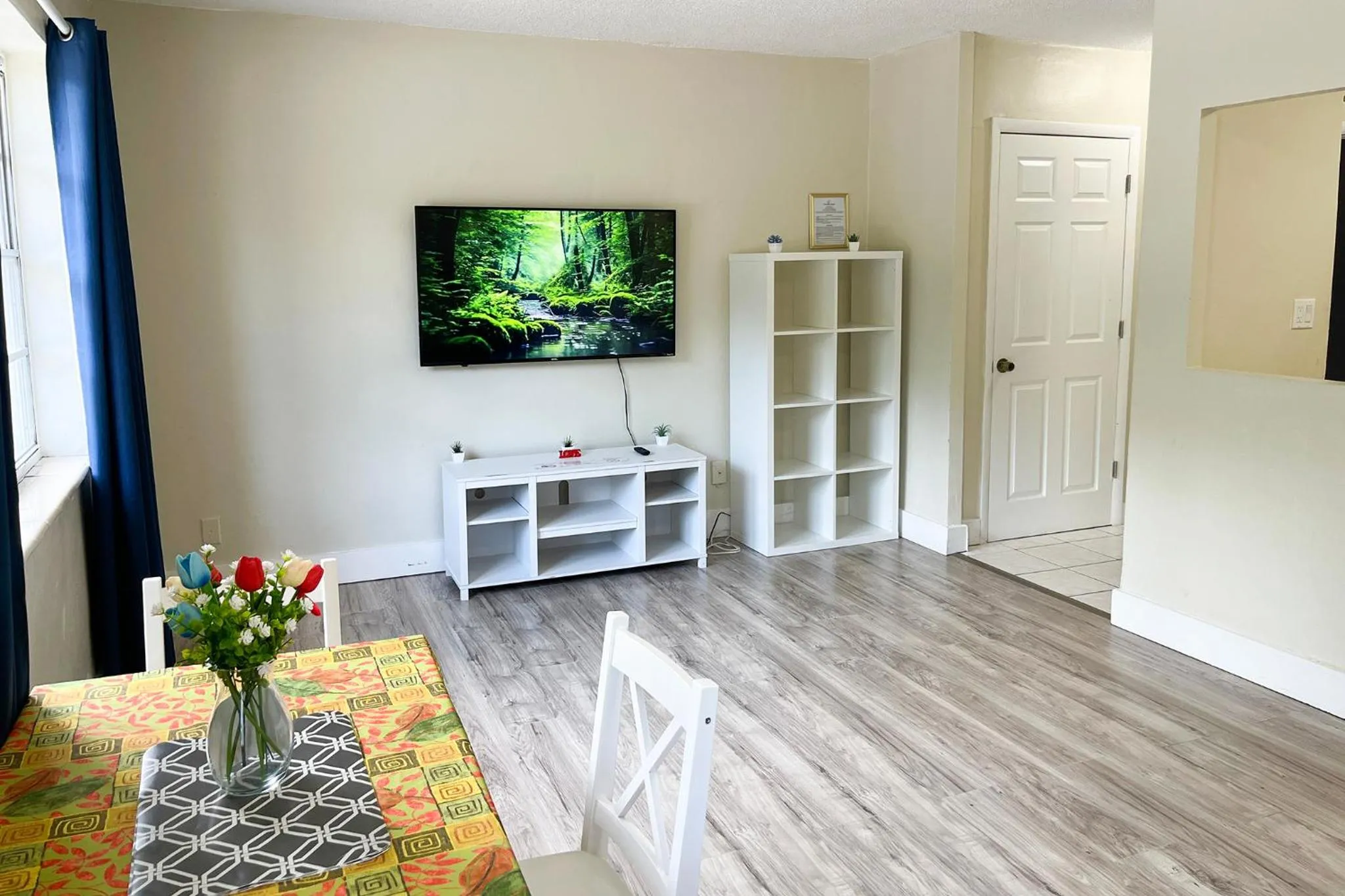 Sunny Isles Apartments by MiaRentals