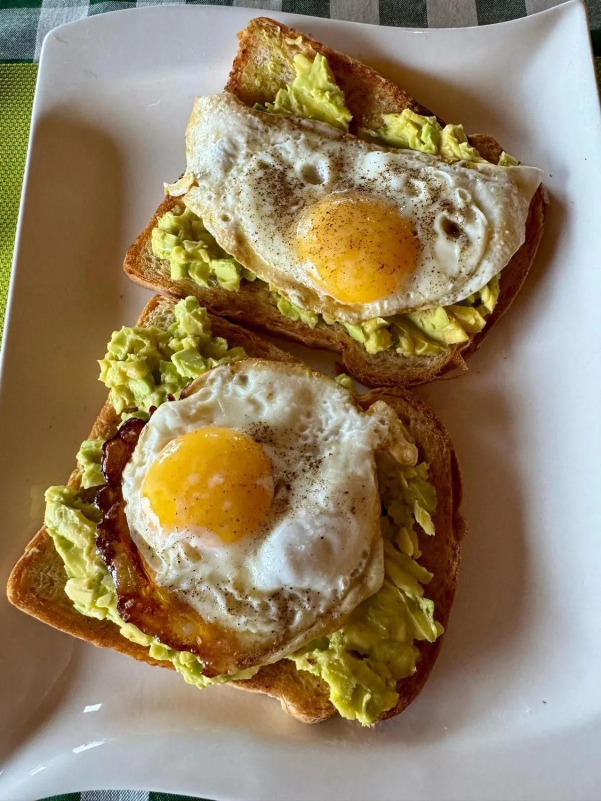 Breakfast in Top of the World Lodges Fort Portal