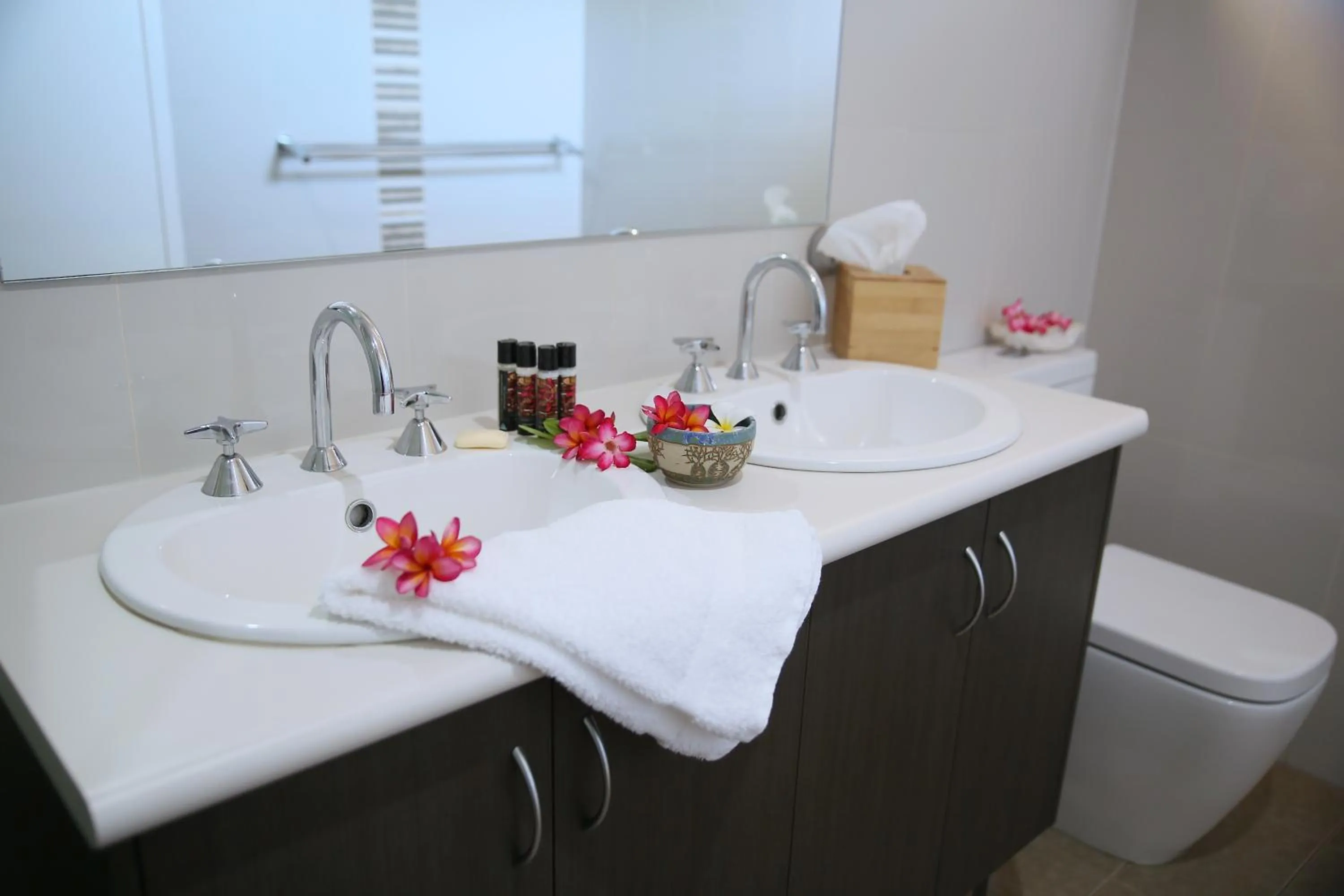 Bathroom in Wunan House