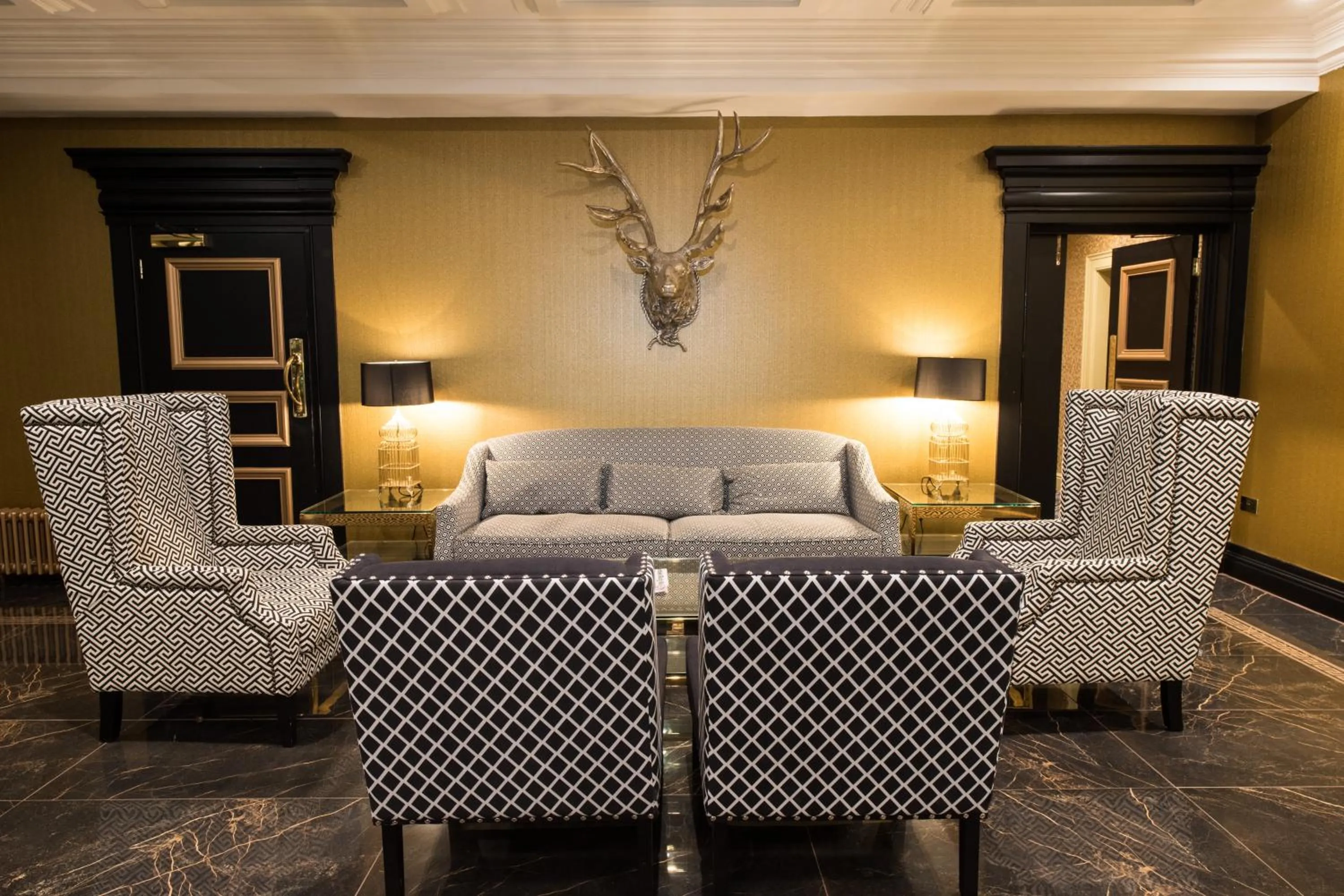 Lounge or bar in Gleddoch Golf & Spa Resort