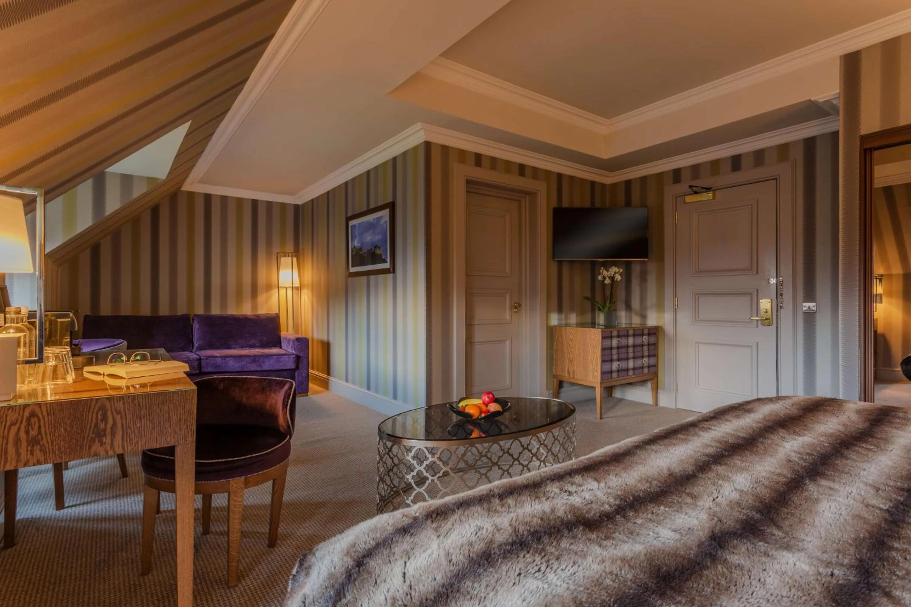 Photo of the whole room, Bed in Gleddoch Golf & Spa Resort