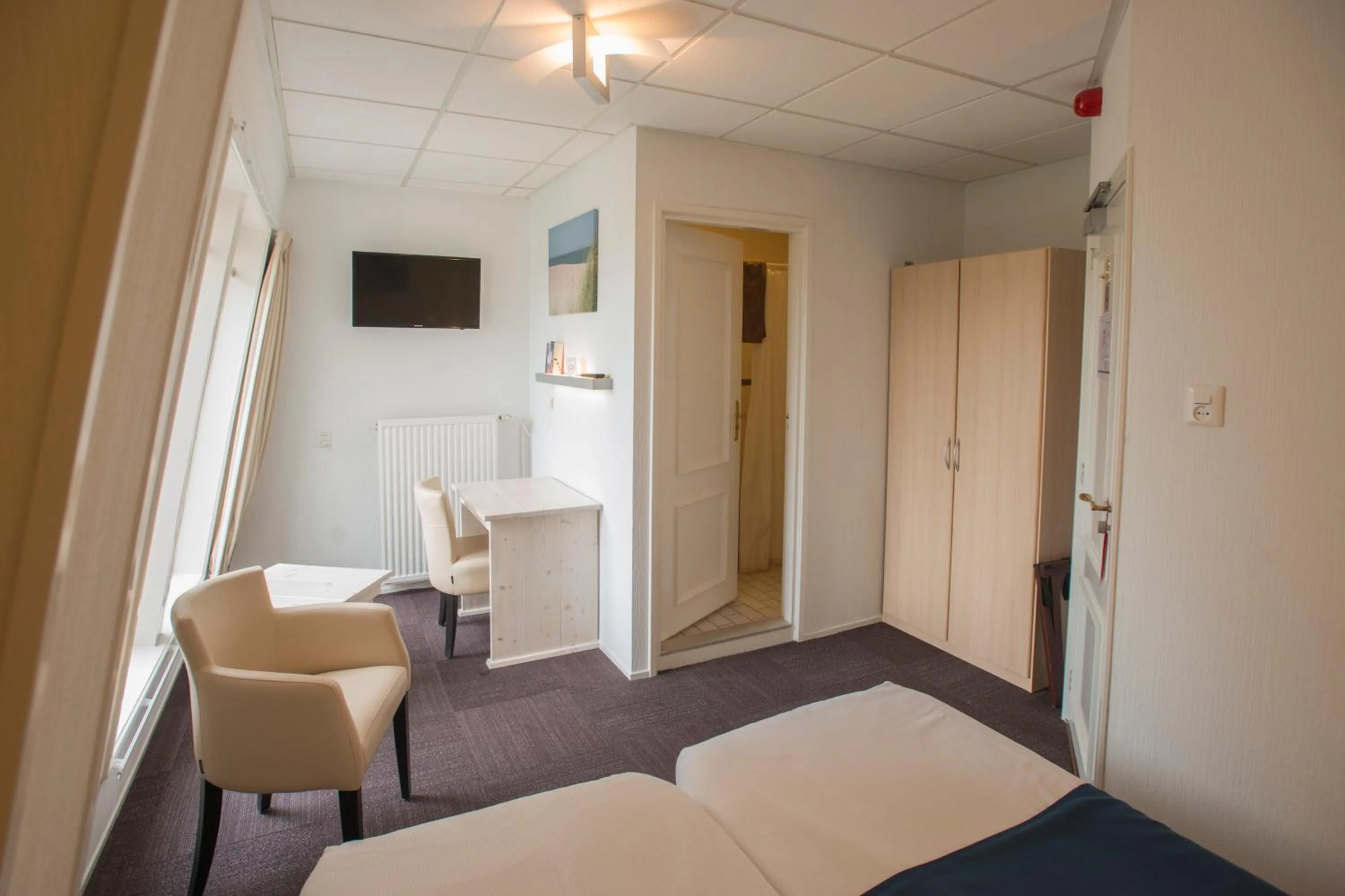 Photo of the whole room in Hotel De Leugenaar