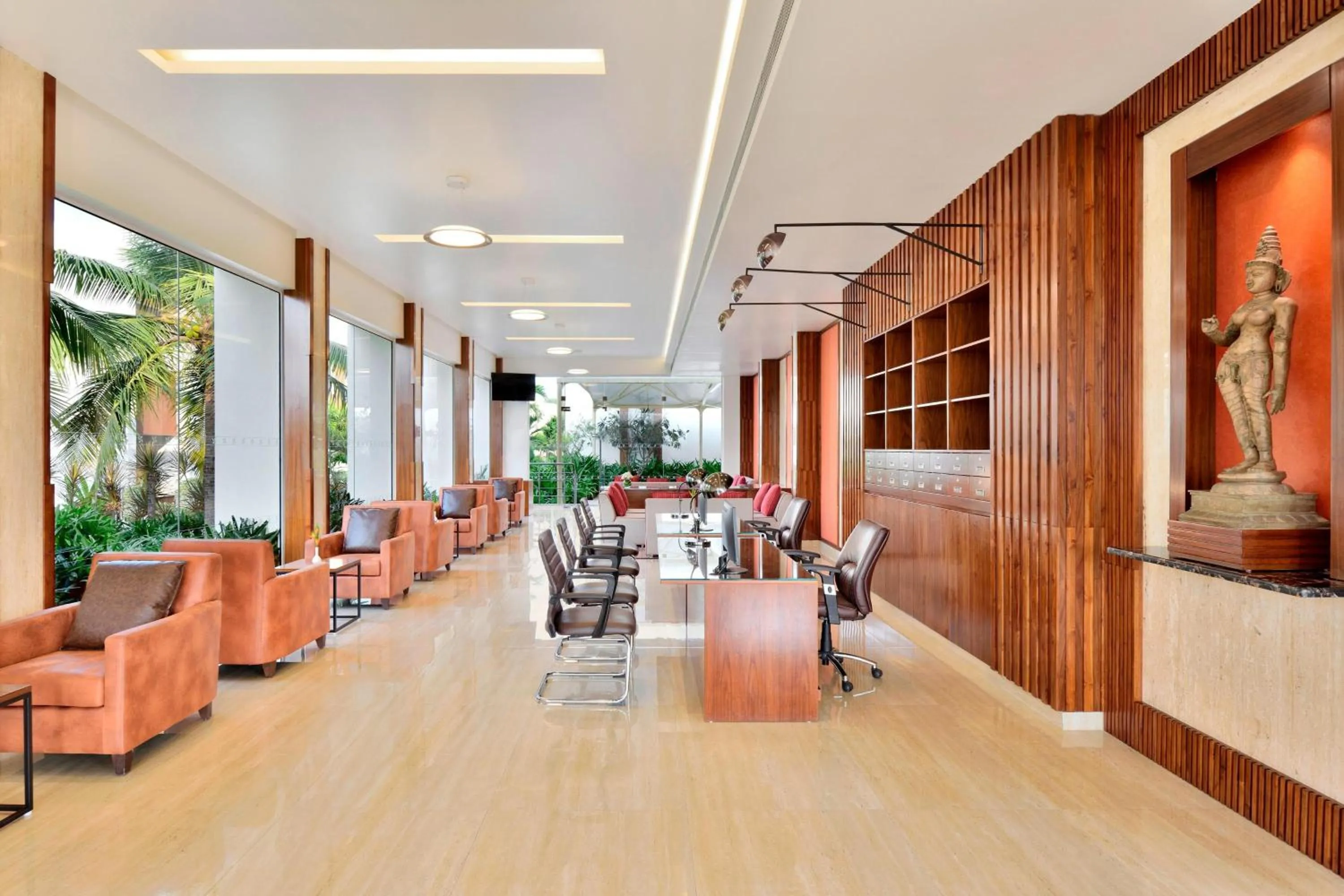 Lobby or reception in Four Points by Sheraton Mahabalipuram Resort & Convention Center