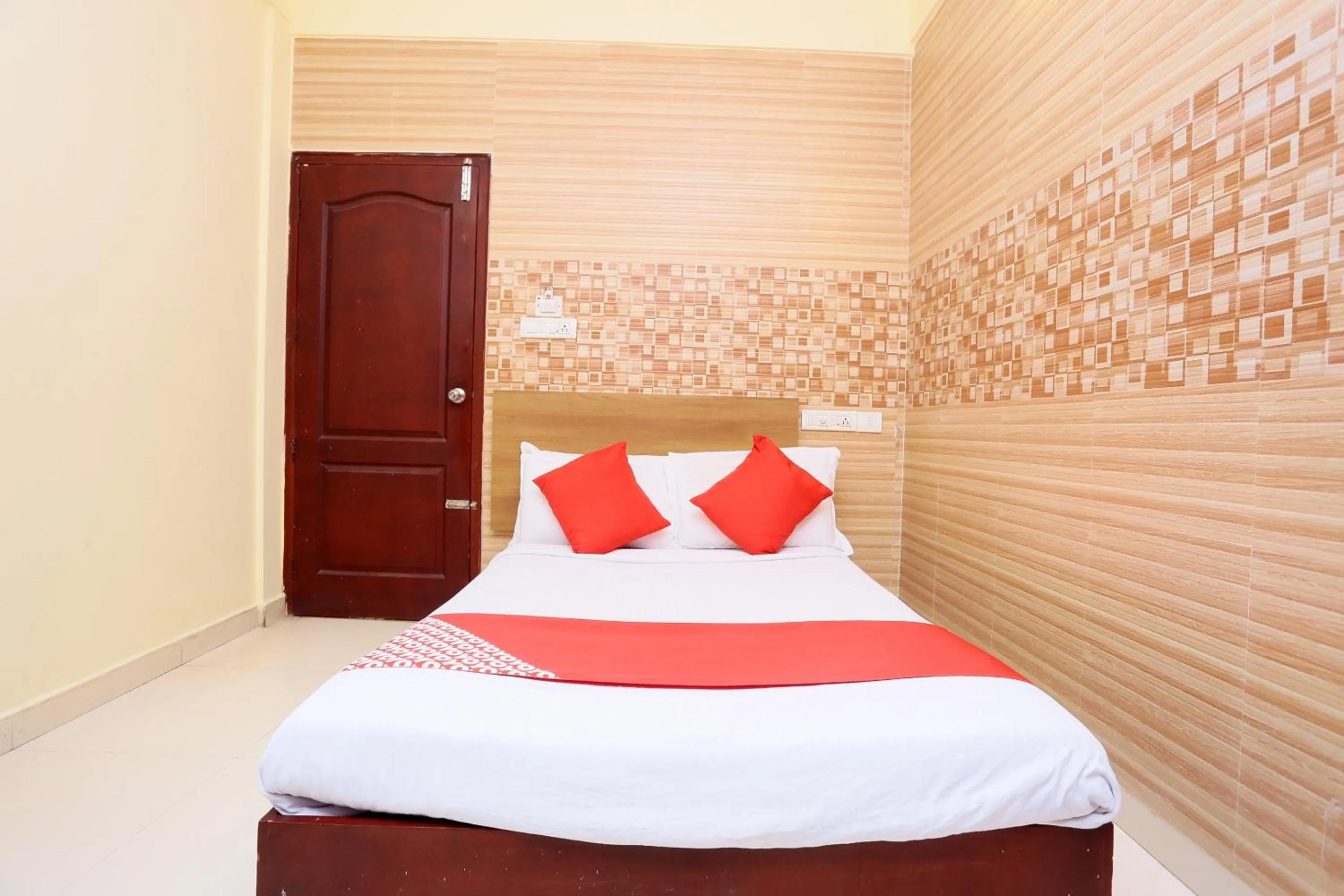 Bedroom, Bed in Collection O KSRTC Bus Station Kottayam Formerly Hotel O Day Springs