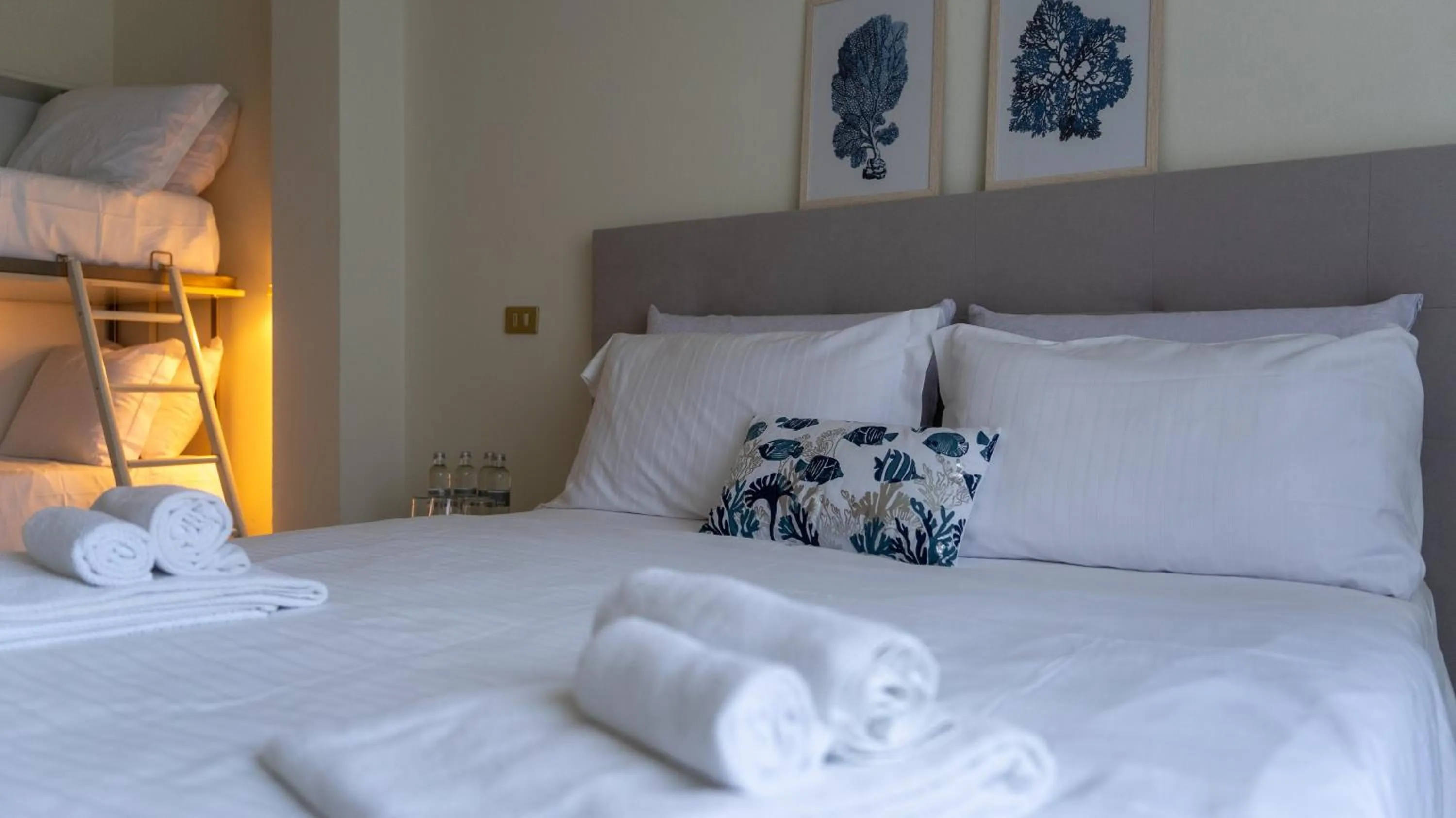 Decorative detail, Bed in Hotel Eden