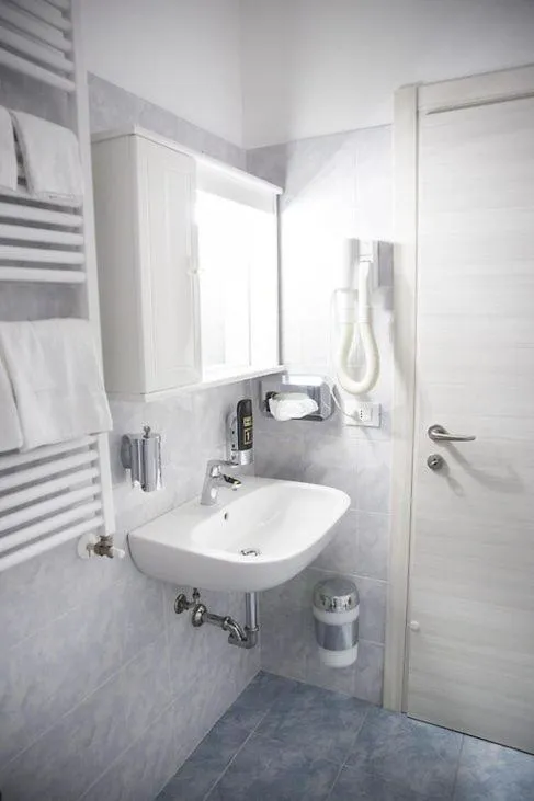 Bathroom in Hotel Eden