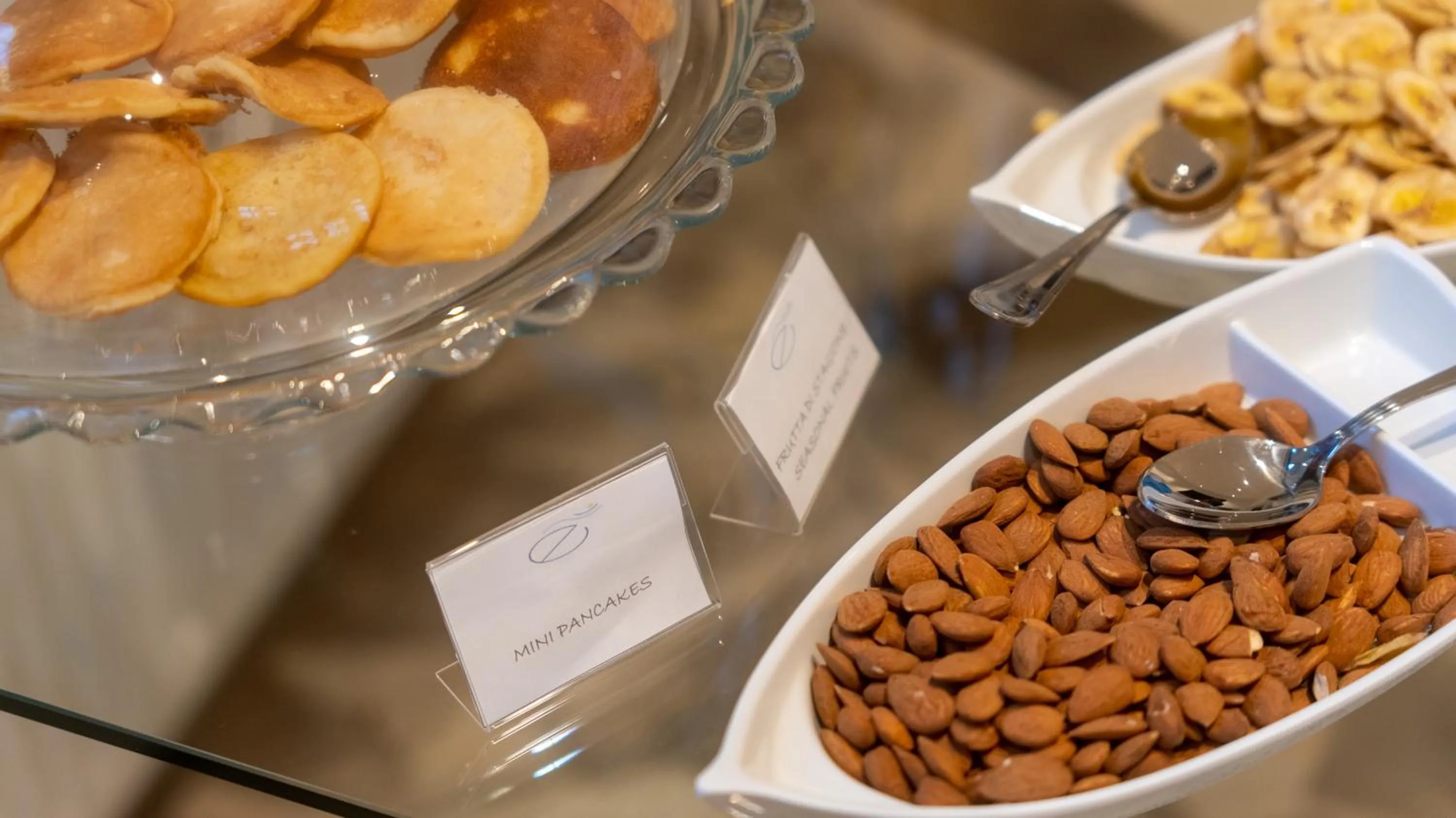 Breakfast in Hotel Eden