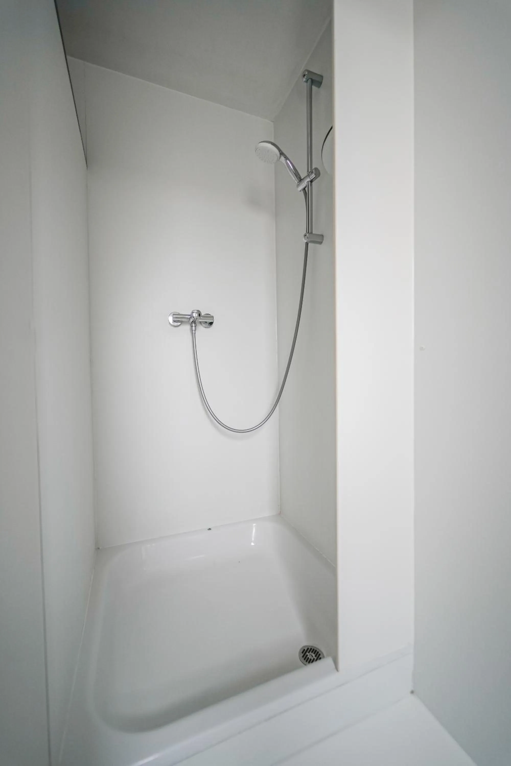 Shower in Auberge de Jeunesse de Bouillon