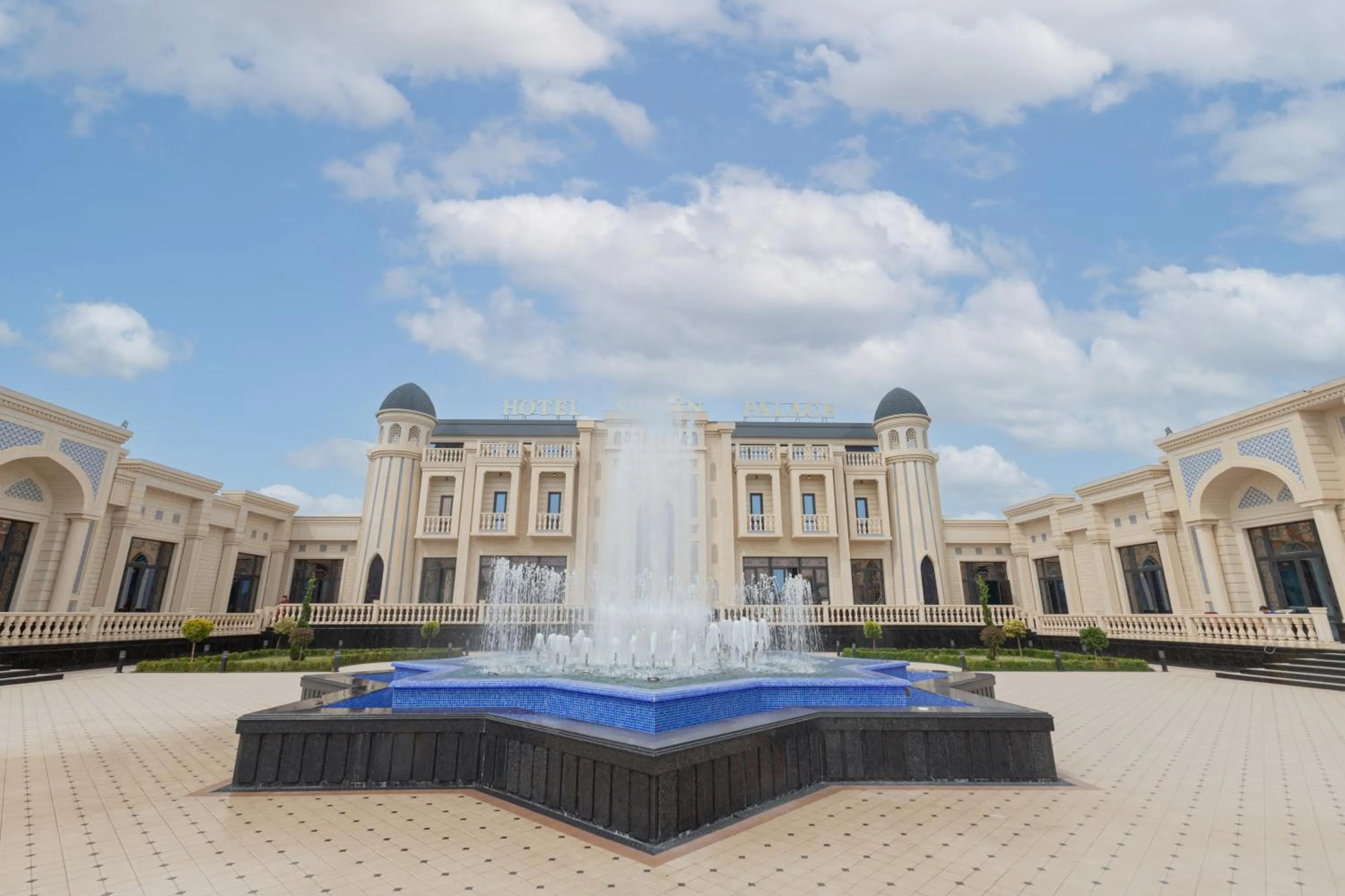 Property building in HOTEL SULTAN PALACE