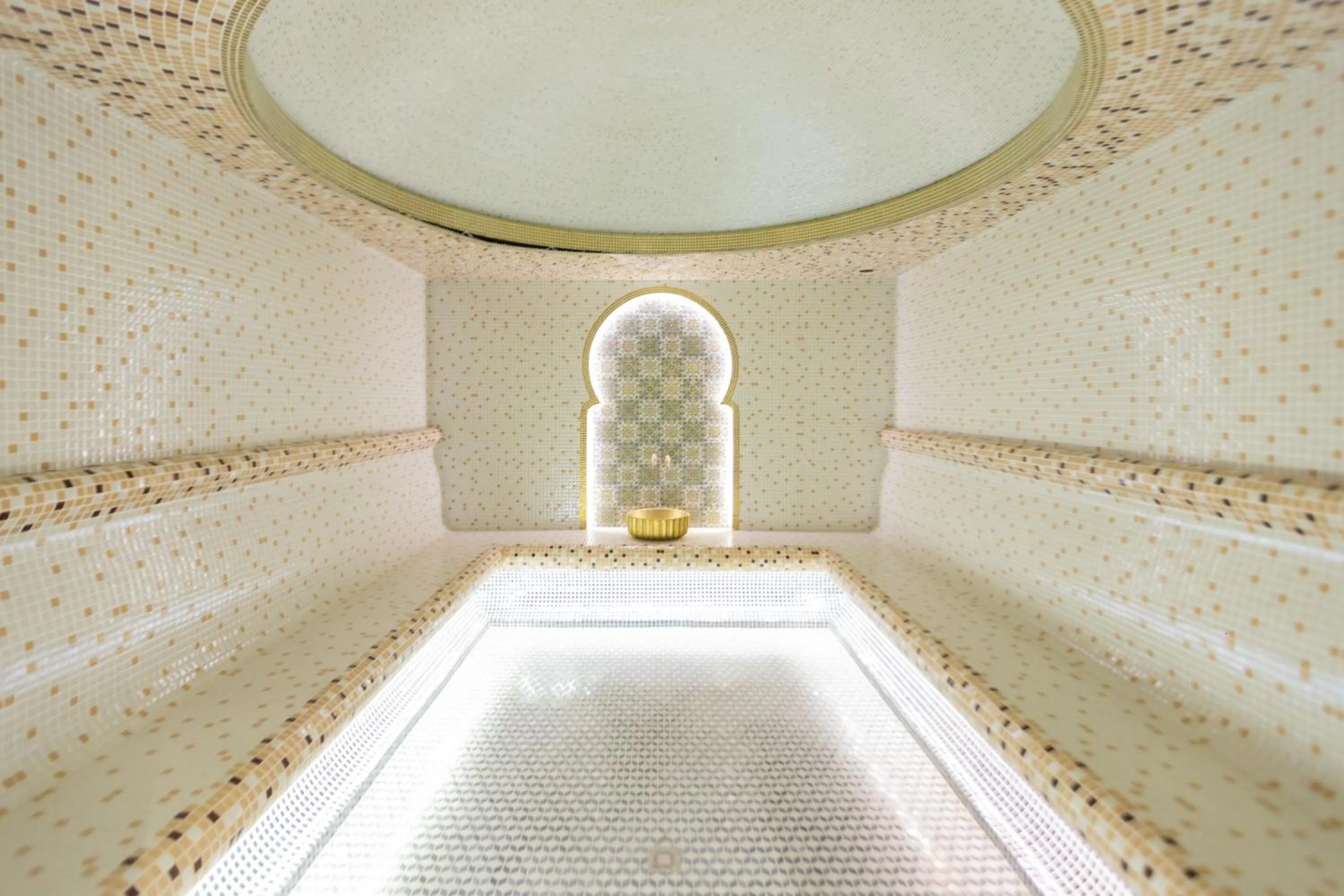 Bathroom in HOTEL SULTAN PALACE