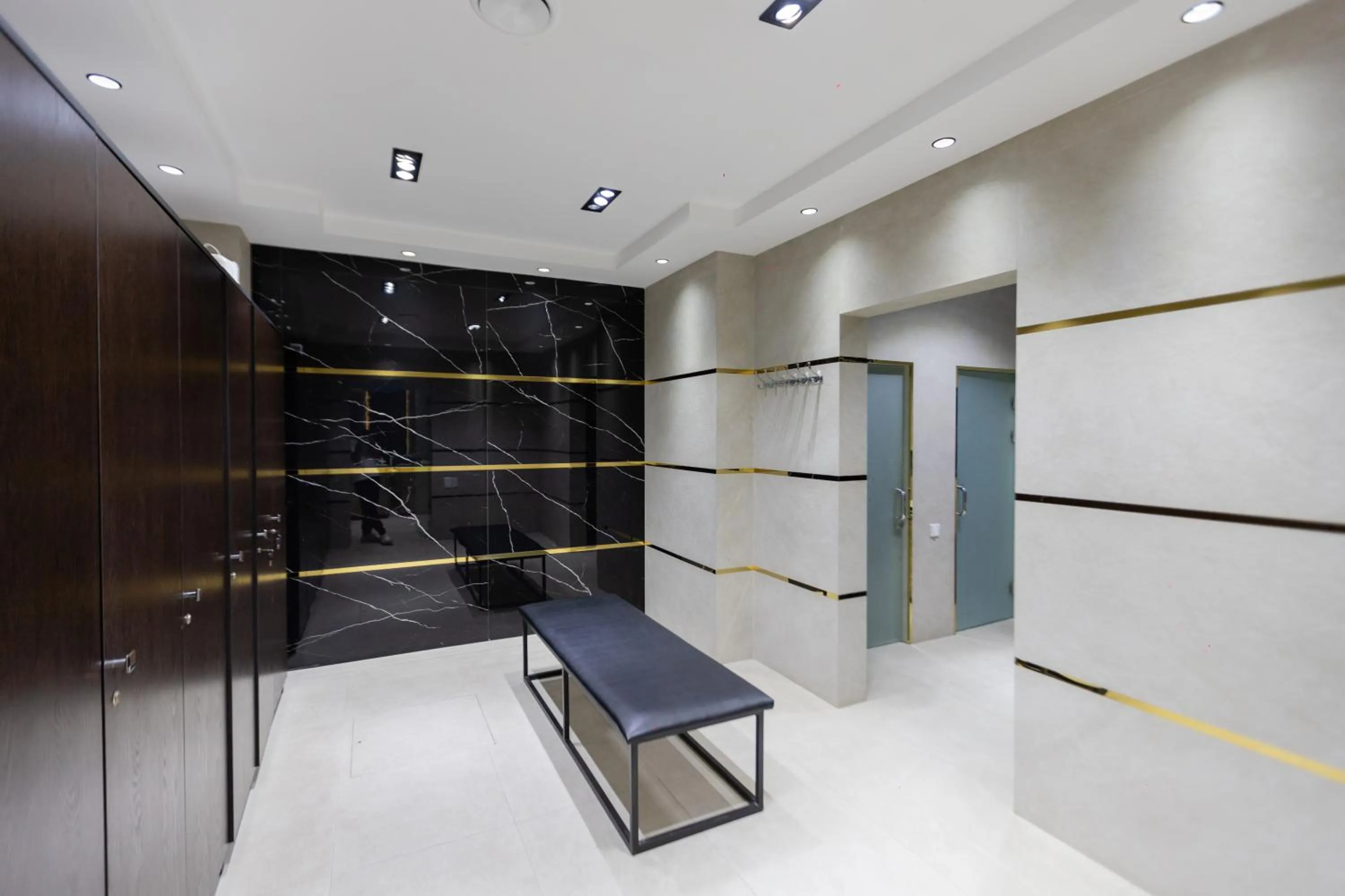 Swimming pool in HOTEL SULTAN PALACE