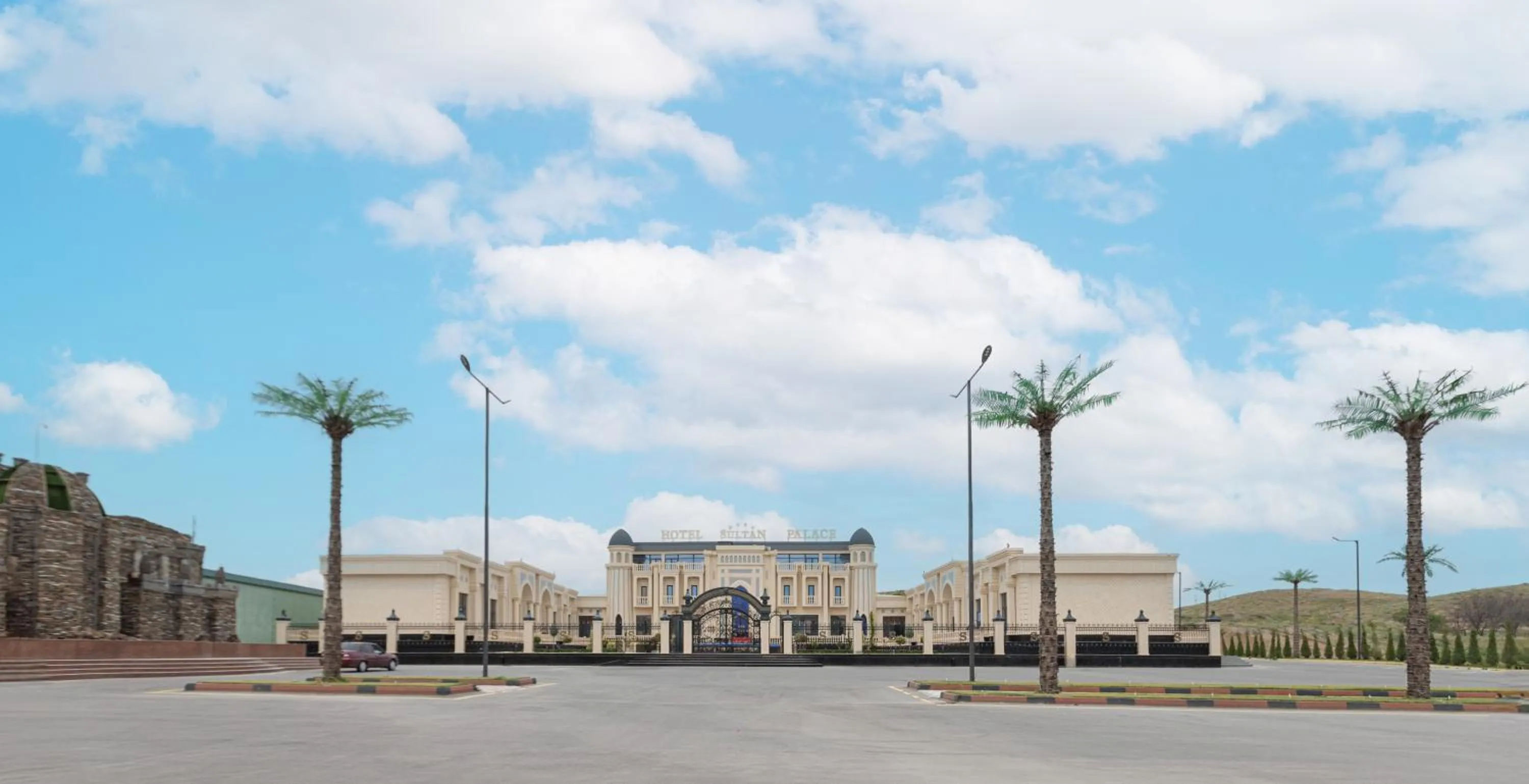 Nearby landmark in HOTEL SULTAN PALACE