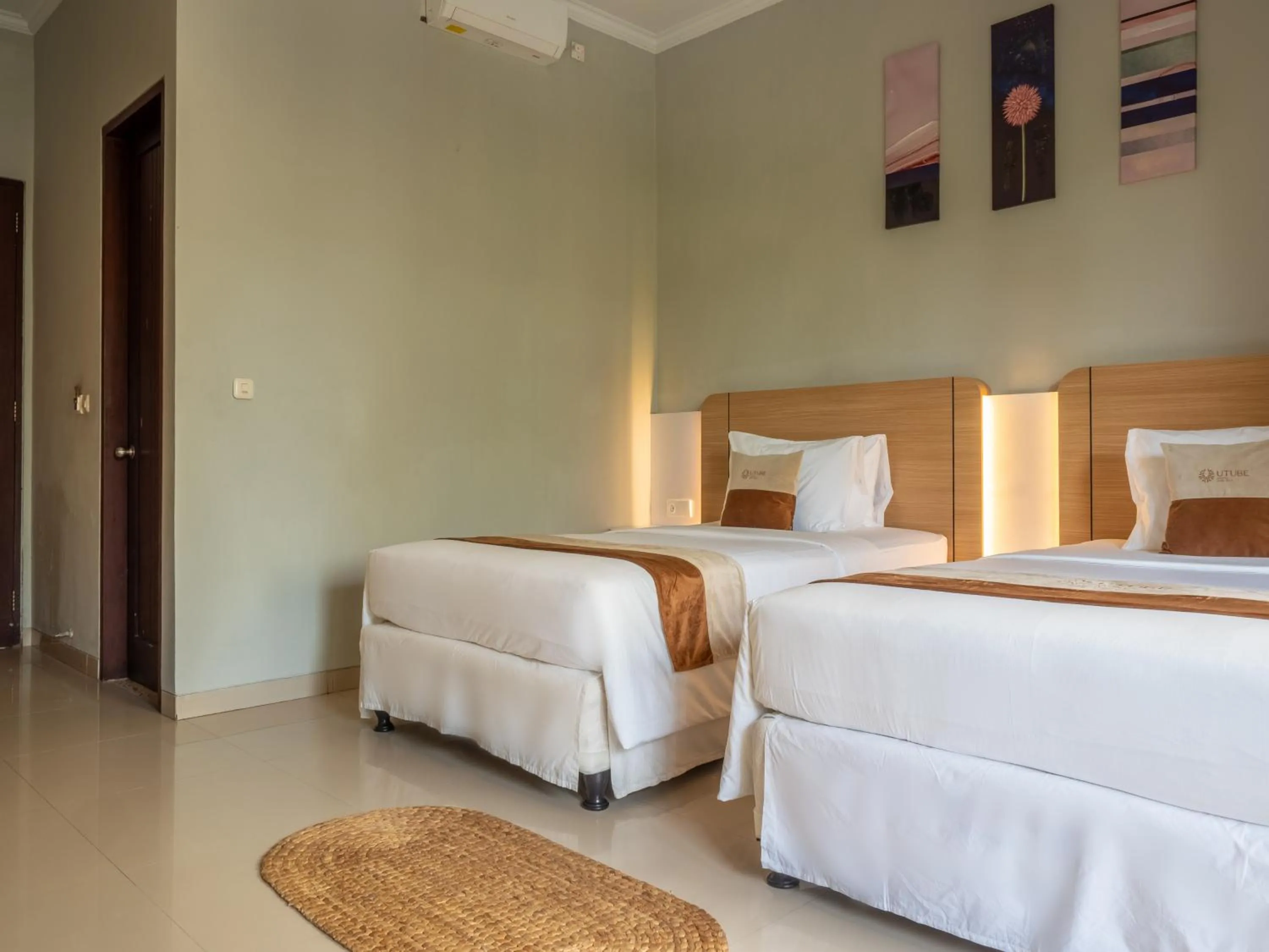 Bedroom, Bed in U Tube Hotel