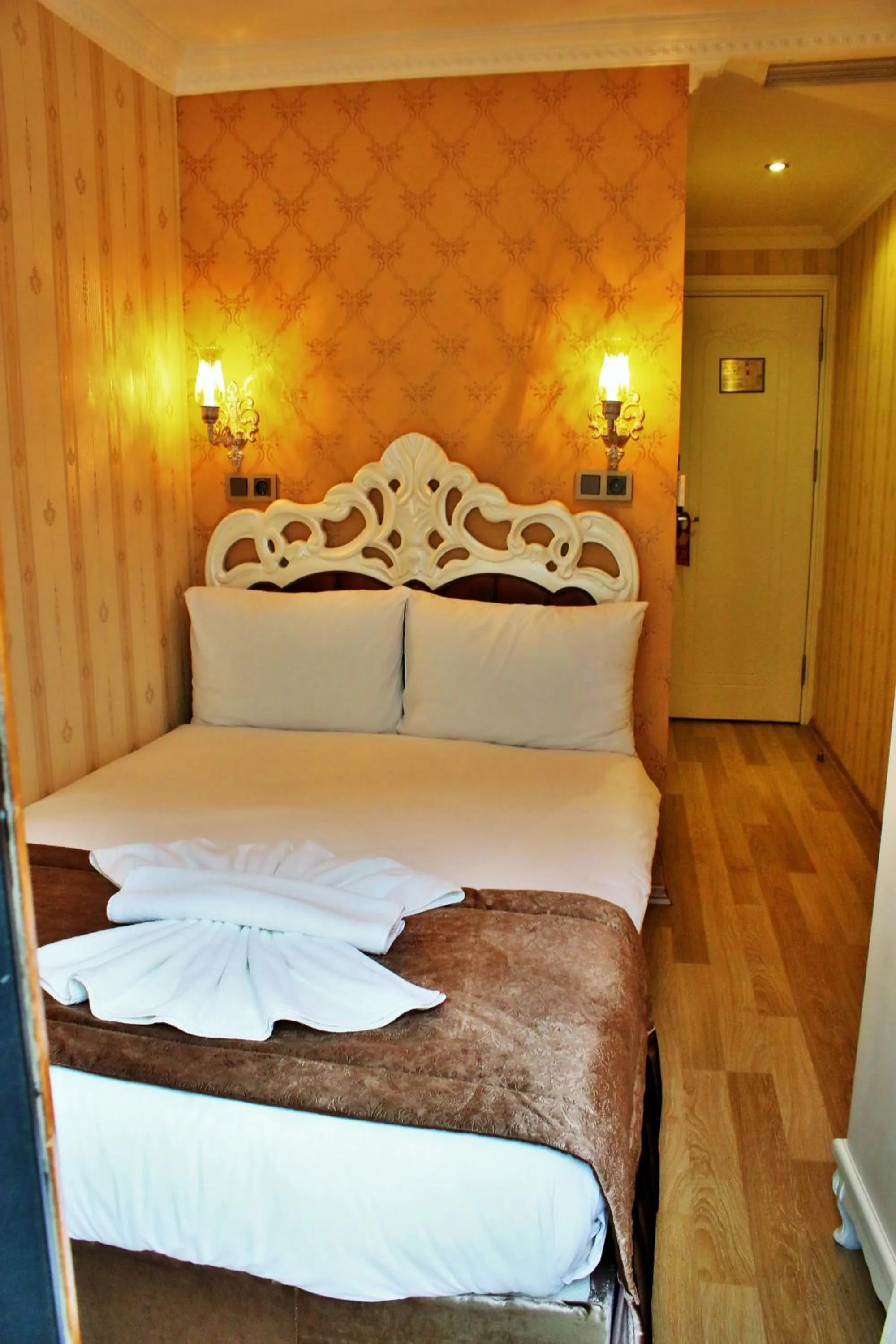 Bedroom, Bed in Sultanahmet Newport Hotel